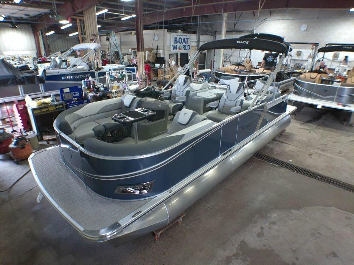 2025 Tahoe Pontoons LTZ 2385 Quad Lounge Shift SS & Honda 4-Stroke EFI