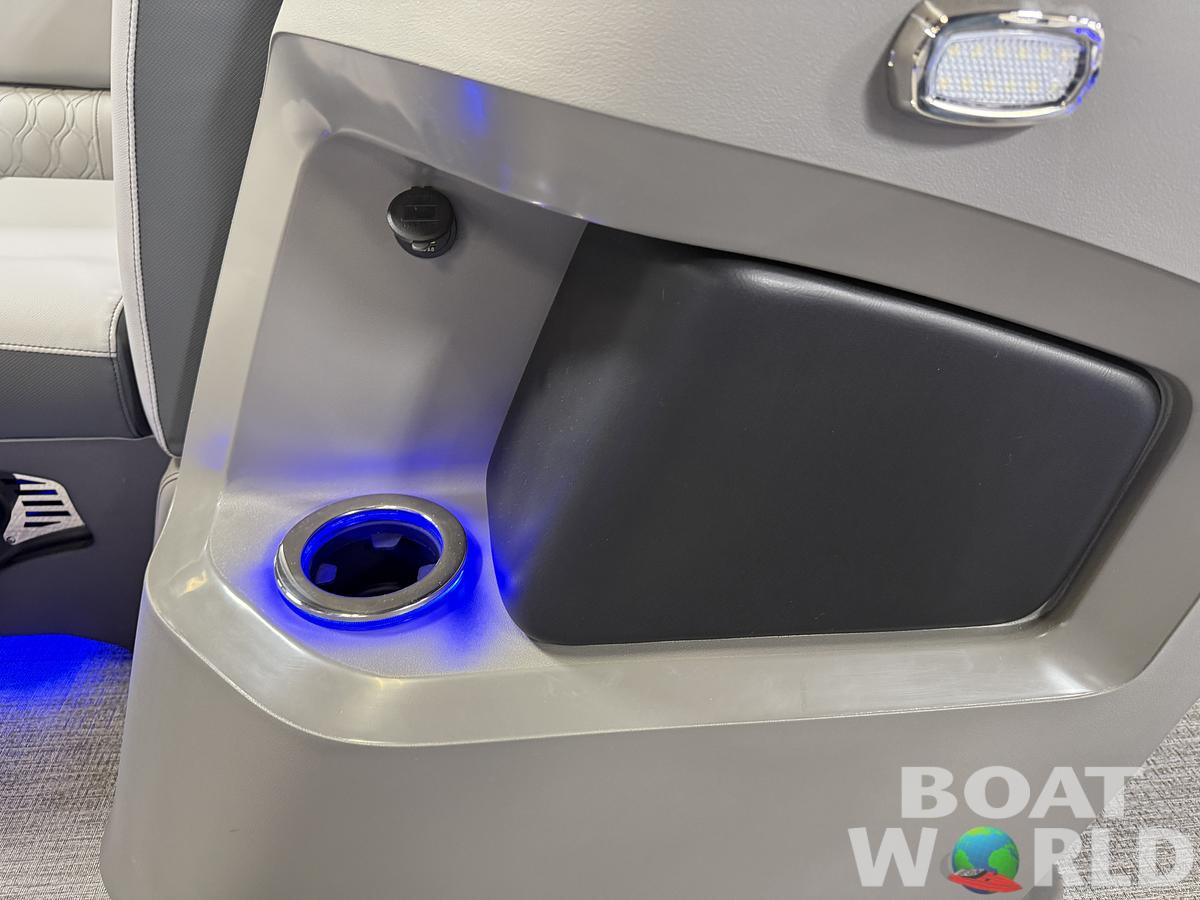 2025 Tahoe Pontoons LTZ 2385 Swingback (VRL) Tritoon & Honda 4-Stroke EFI