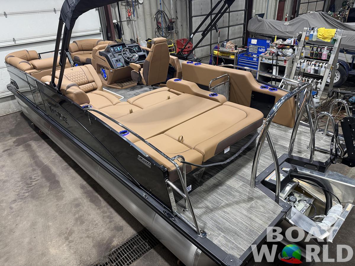 2026 Tahoe Pontoons Cascade 2385 Swingback (VRB) Tritoon 