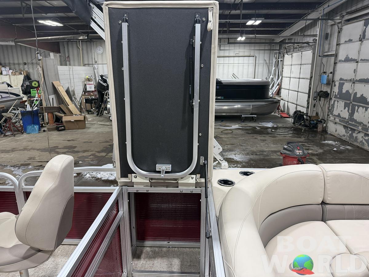Used 2019 Tahoe GT Rear Fish 2385 & 115HP 4-Stroke $24995
