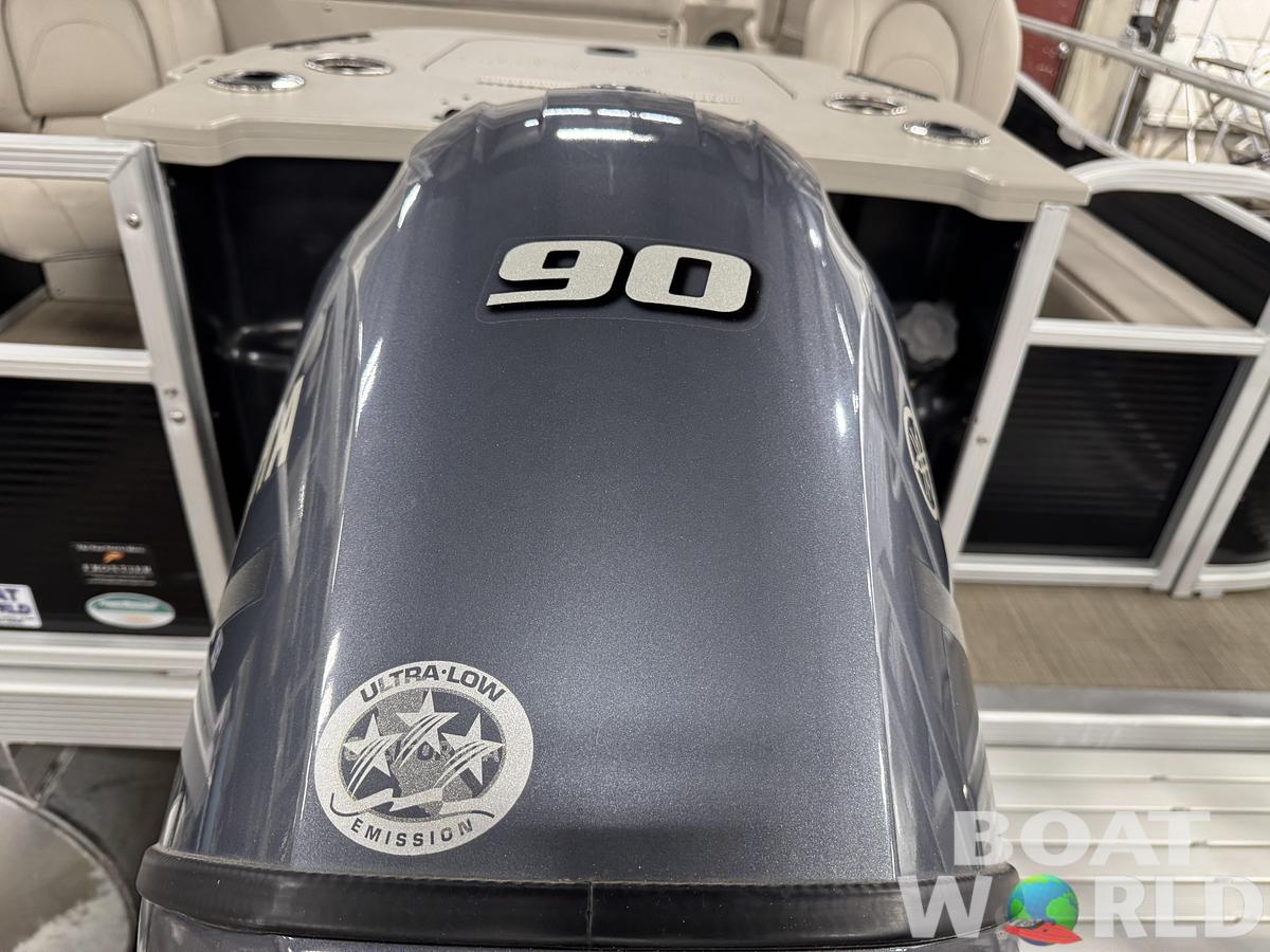 Used 2017 Bennington  22 SS Pontoon with 90HP Yamaha Fourstroke EFI