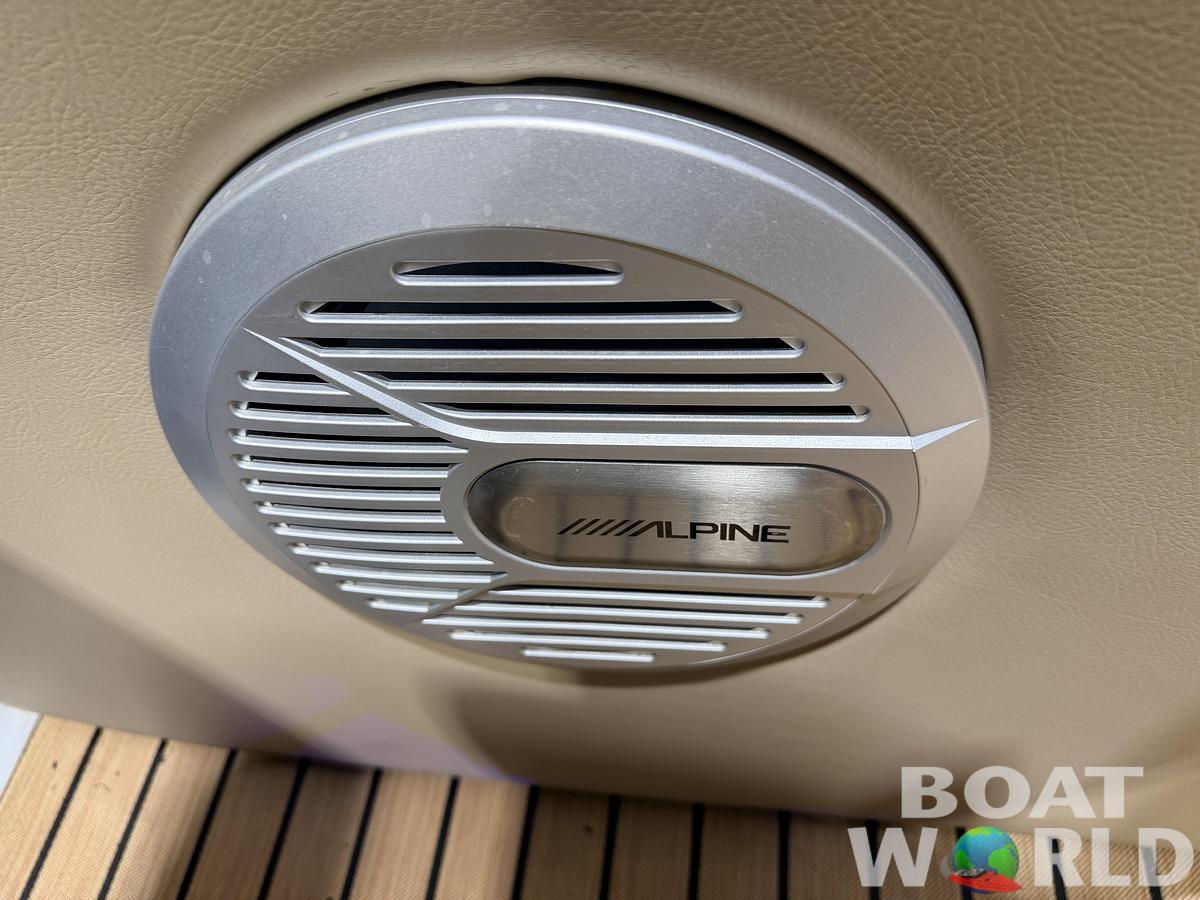 Used 2015 Harris 220 Solstice Pontoon