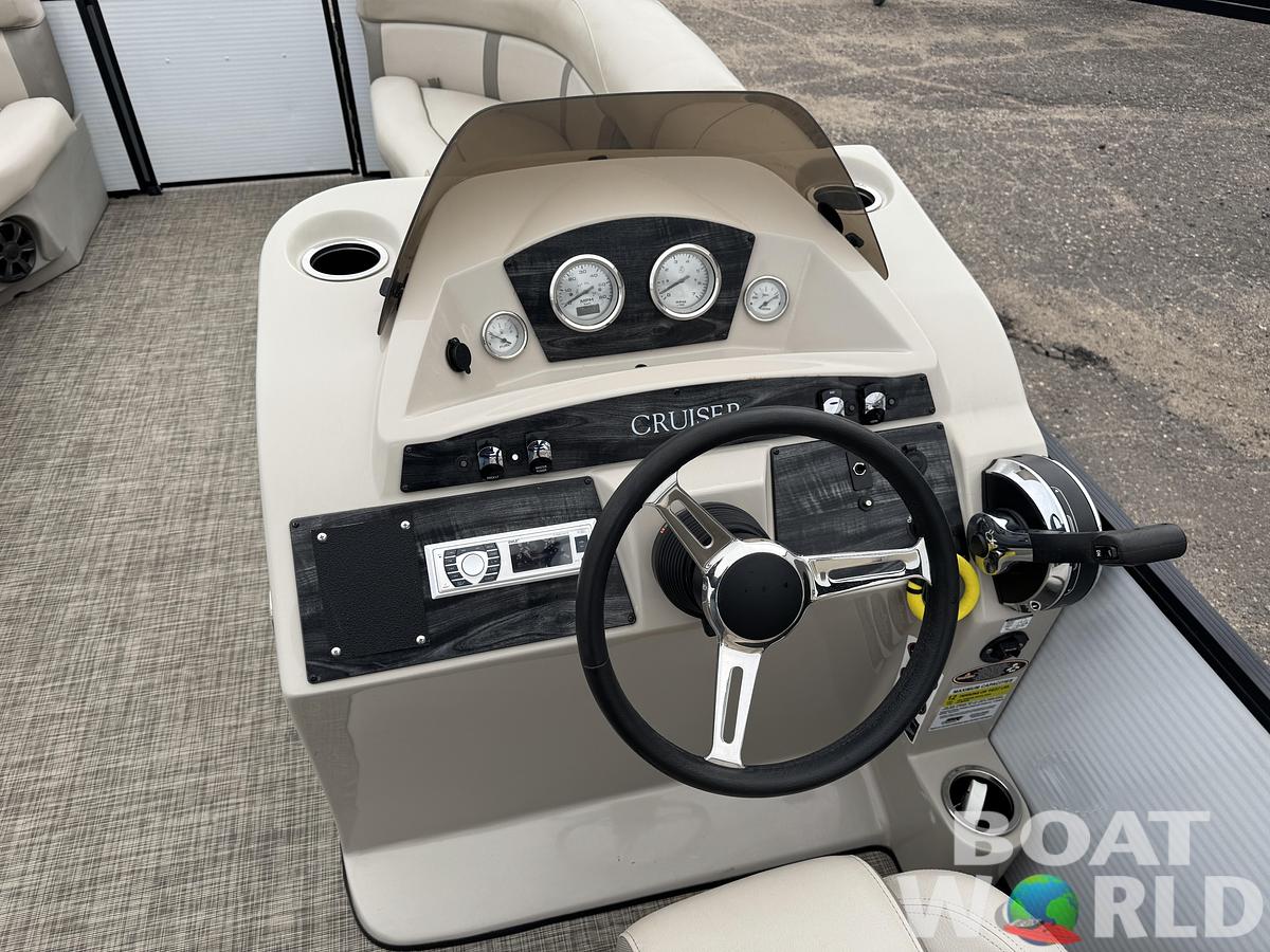 Used 2018 Harris Cruiser 220 Tritoon Pontoon