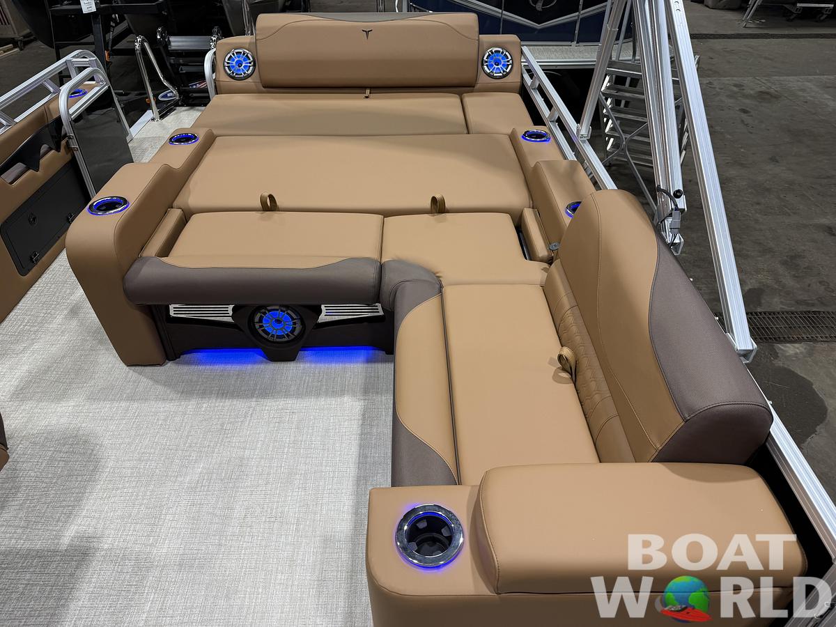 2026 Tahoe Pontoons LTZ 2385 Swingback (VRL) Tritoon