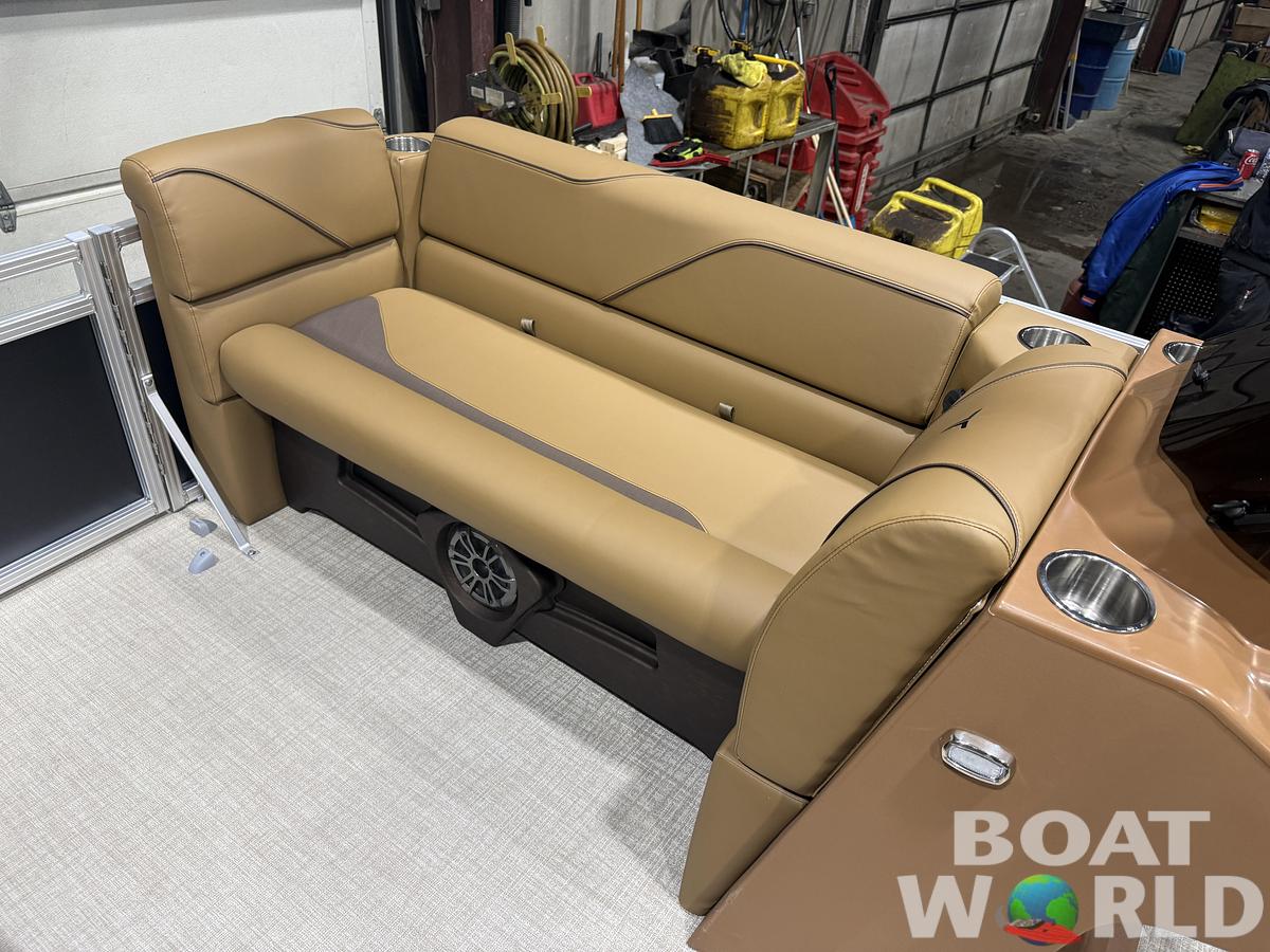 2026 Tahoe Pontoons Sport 2180 Quad Lounge