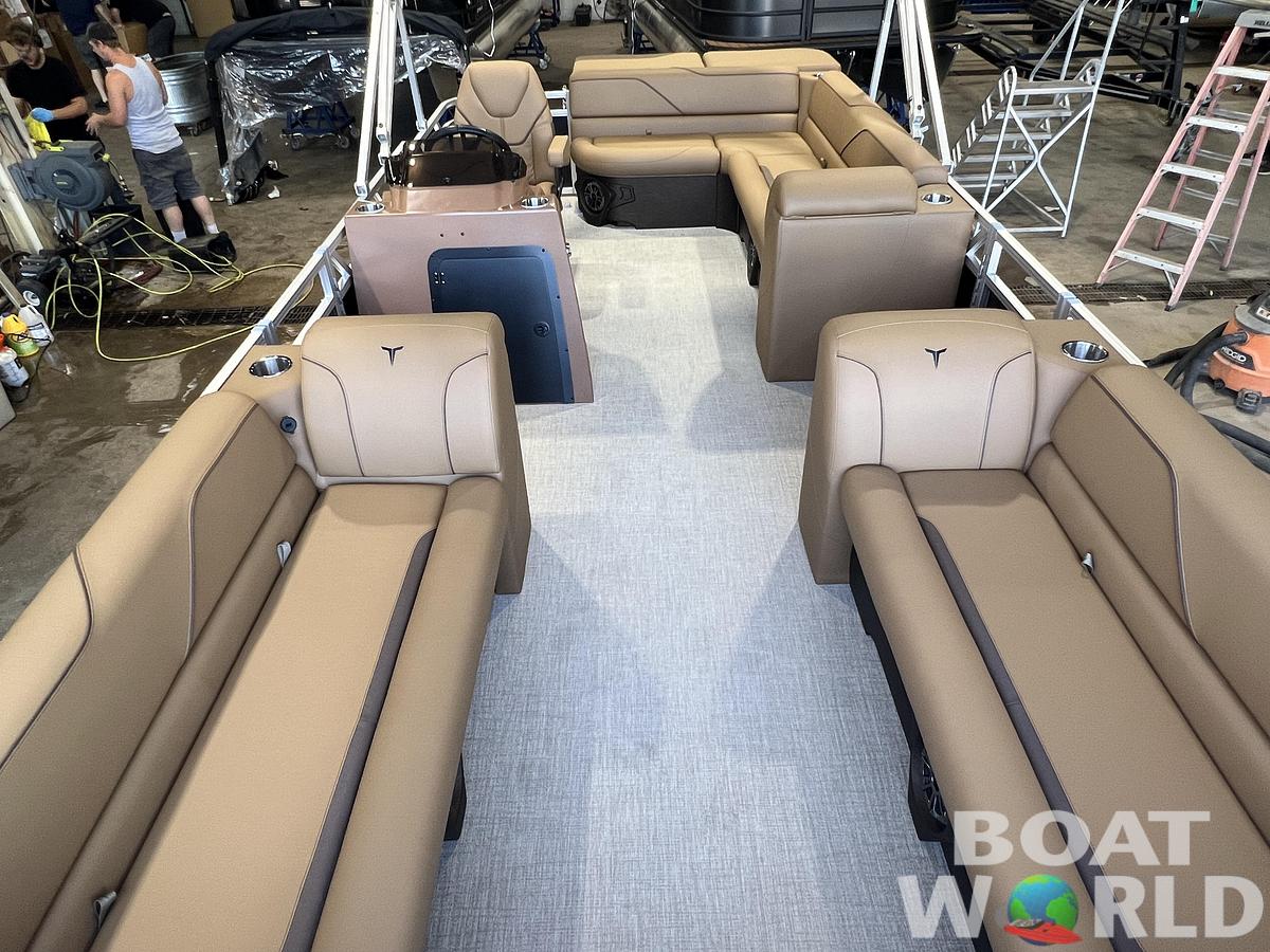 2027 Tahoe Sport 2180 Cruise & 4-Stroke $31995
