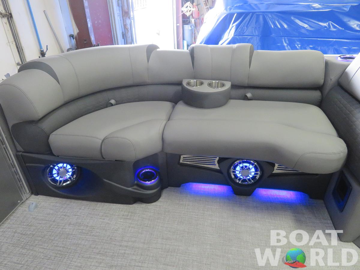 2024 Tahoe Pontoons Cascade 2385 Swingback (VRB) & Honda 4-Stroke EFI