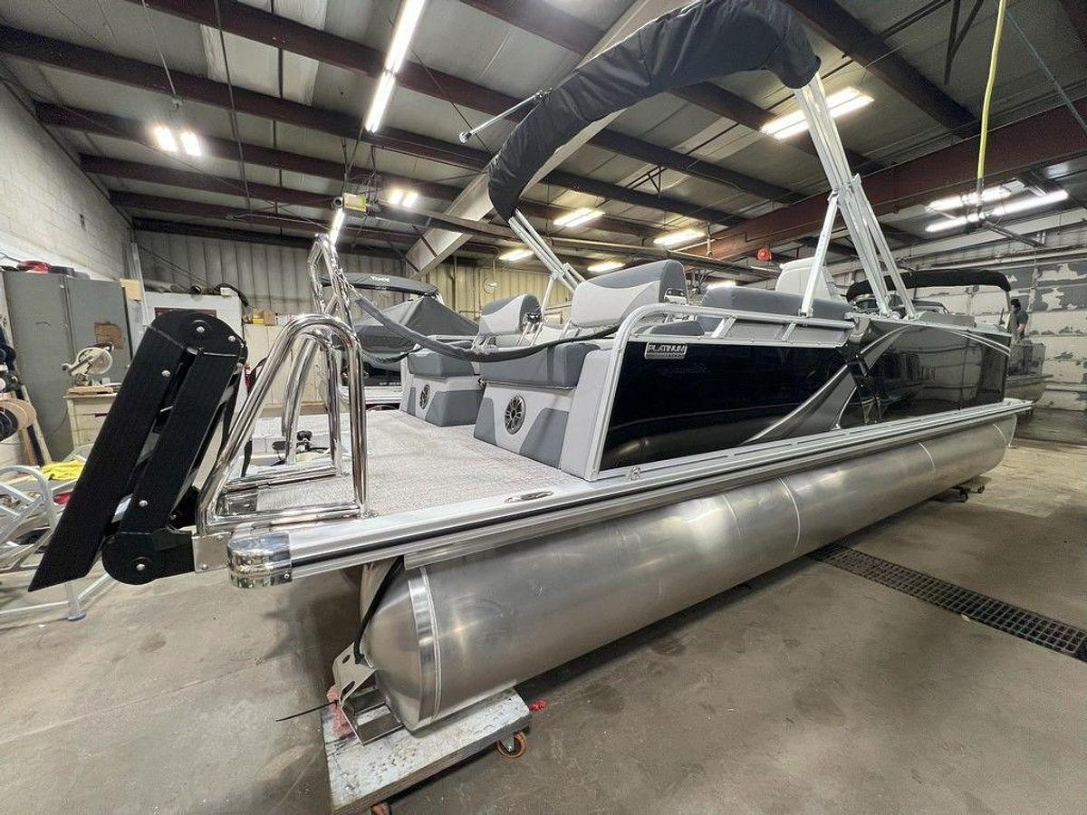 2025 Tahoe Pontoons LTZ 2385 Quad Lounge Shift SS & Honda 4-Stroke EFI