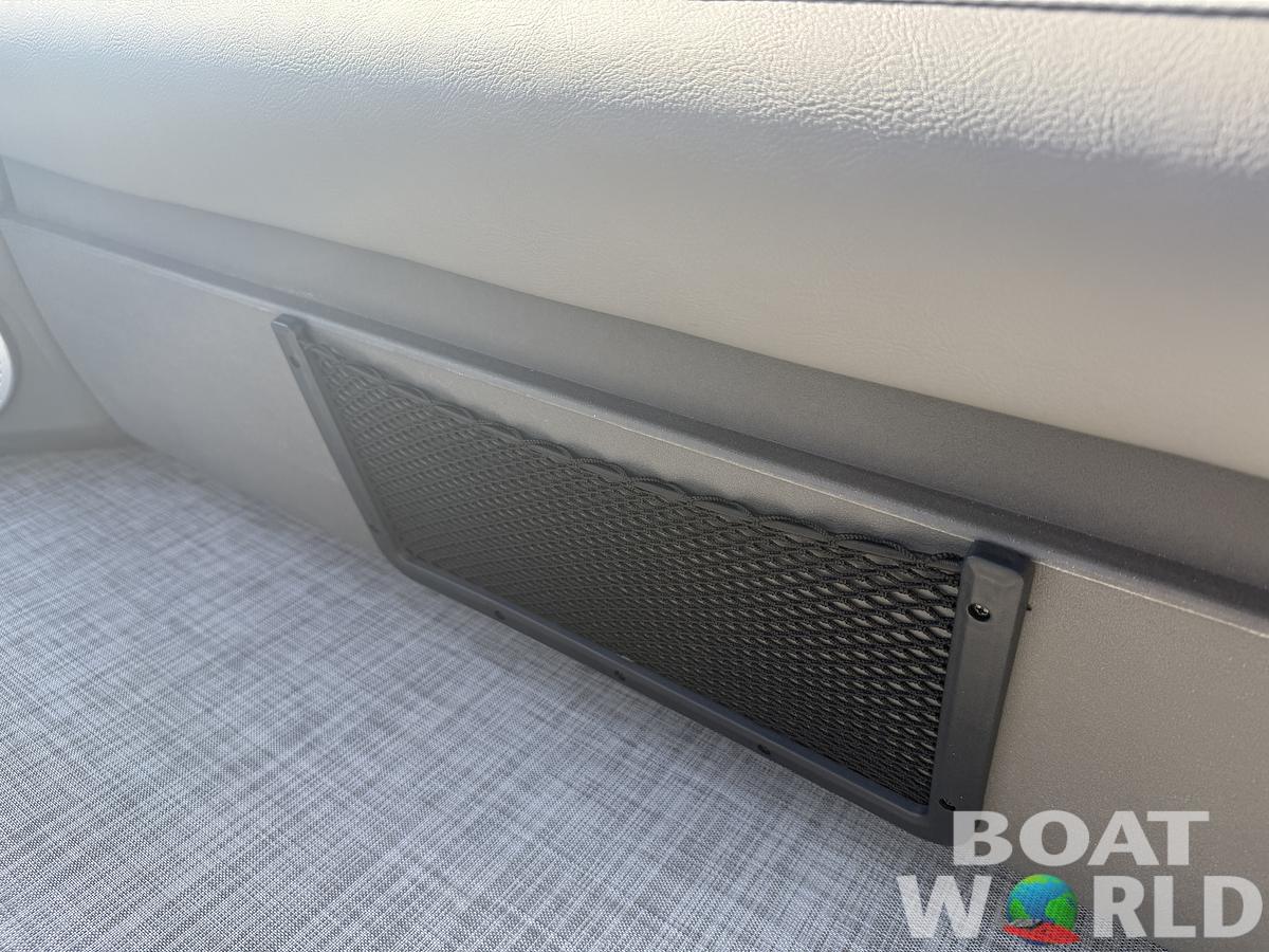 2026 Princecraft Vectra 23 RL SS Swingback Pontoon & Mercury 4-Stroke EFI