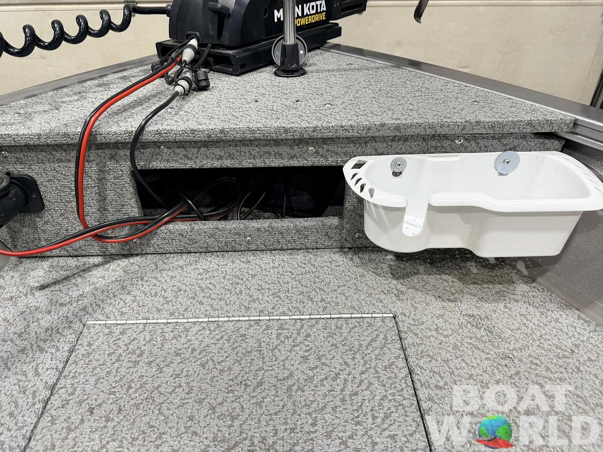 Used 2021 Crestliner 1650 Discovery Aluminum Fishing Boat - $13,995