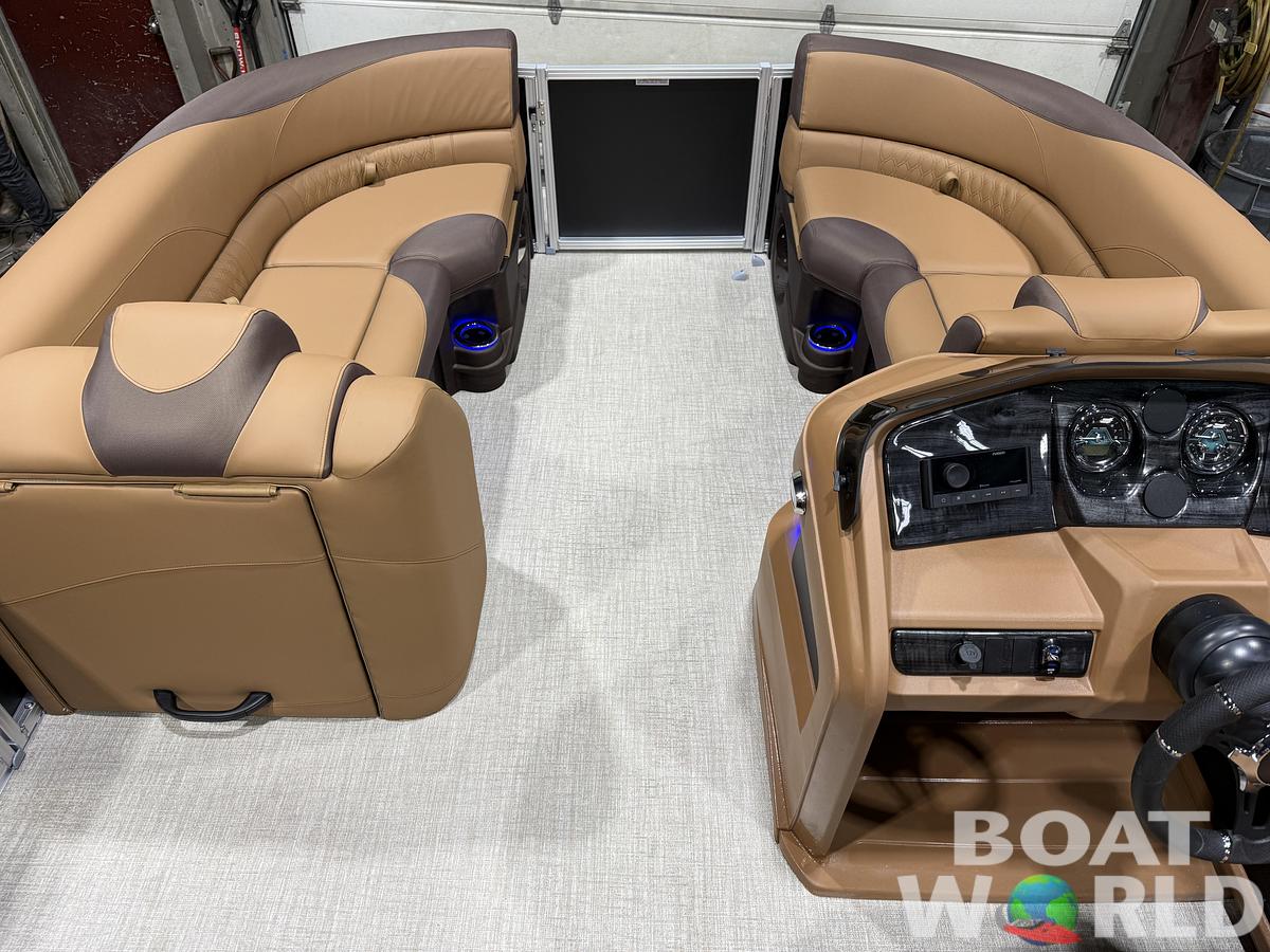 2026 Tahoe Pontoons LTZ 2385 Quad Lounge Shift SS Tritoon 