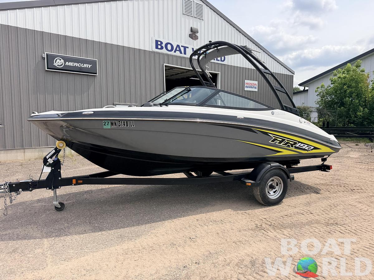 Used 2016 Yamaha AR192 Jet Boat 210HP Supercharged 1.8L & Single Axle Trailer -$29,995