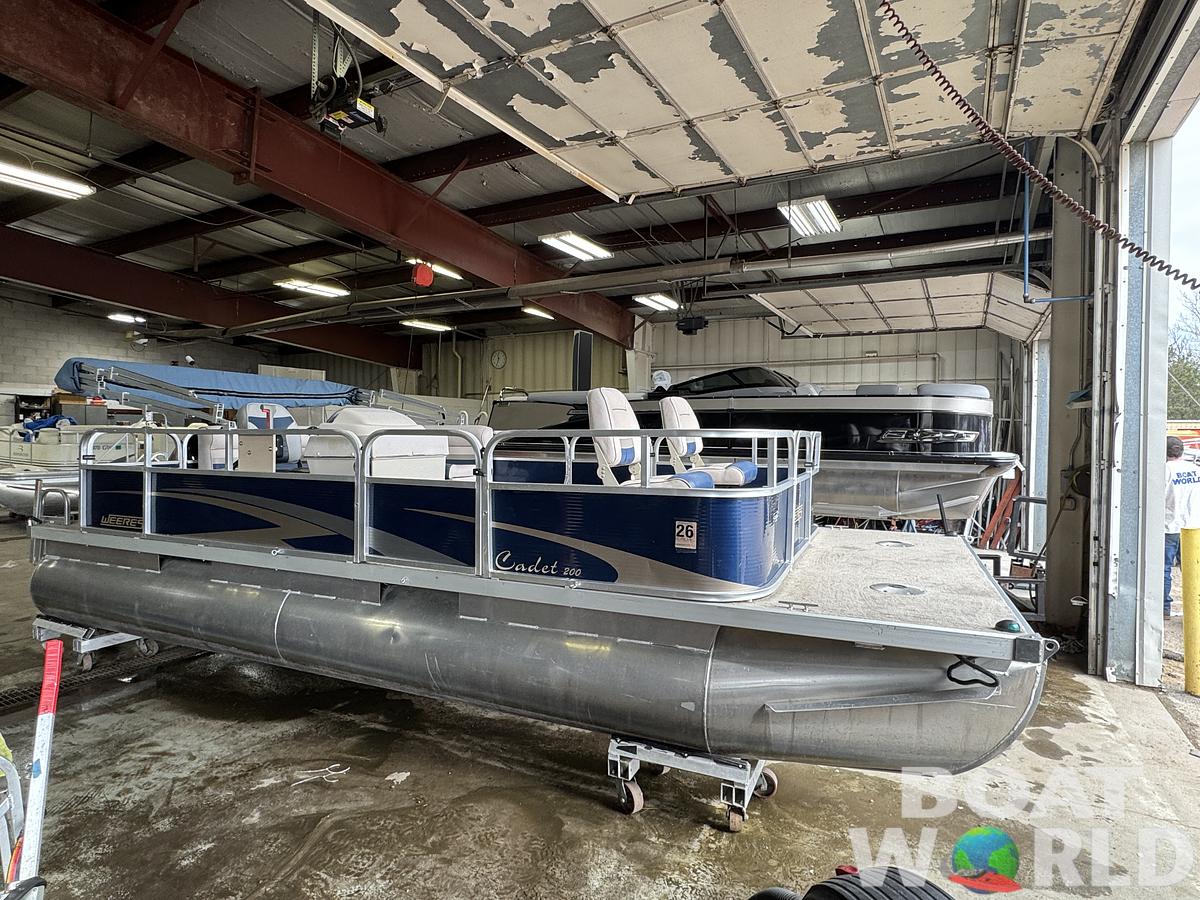 Used 2012 Weeres Cadet 200