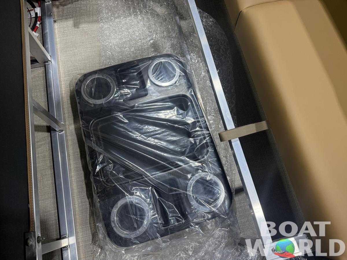 2026 Tahoe Pontoons Sport 2185 Swingback (VRB)