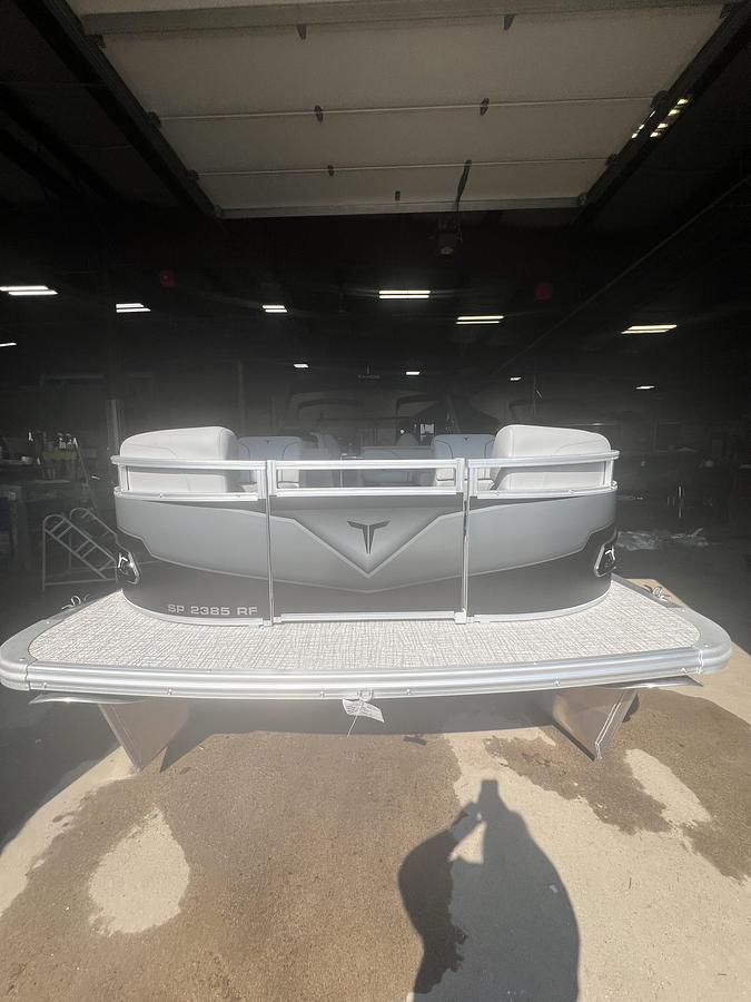 Used 2026 Tahoe Pontoons Sport 2385 Rear Fish & Honda 4-Stroke EFI