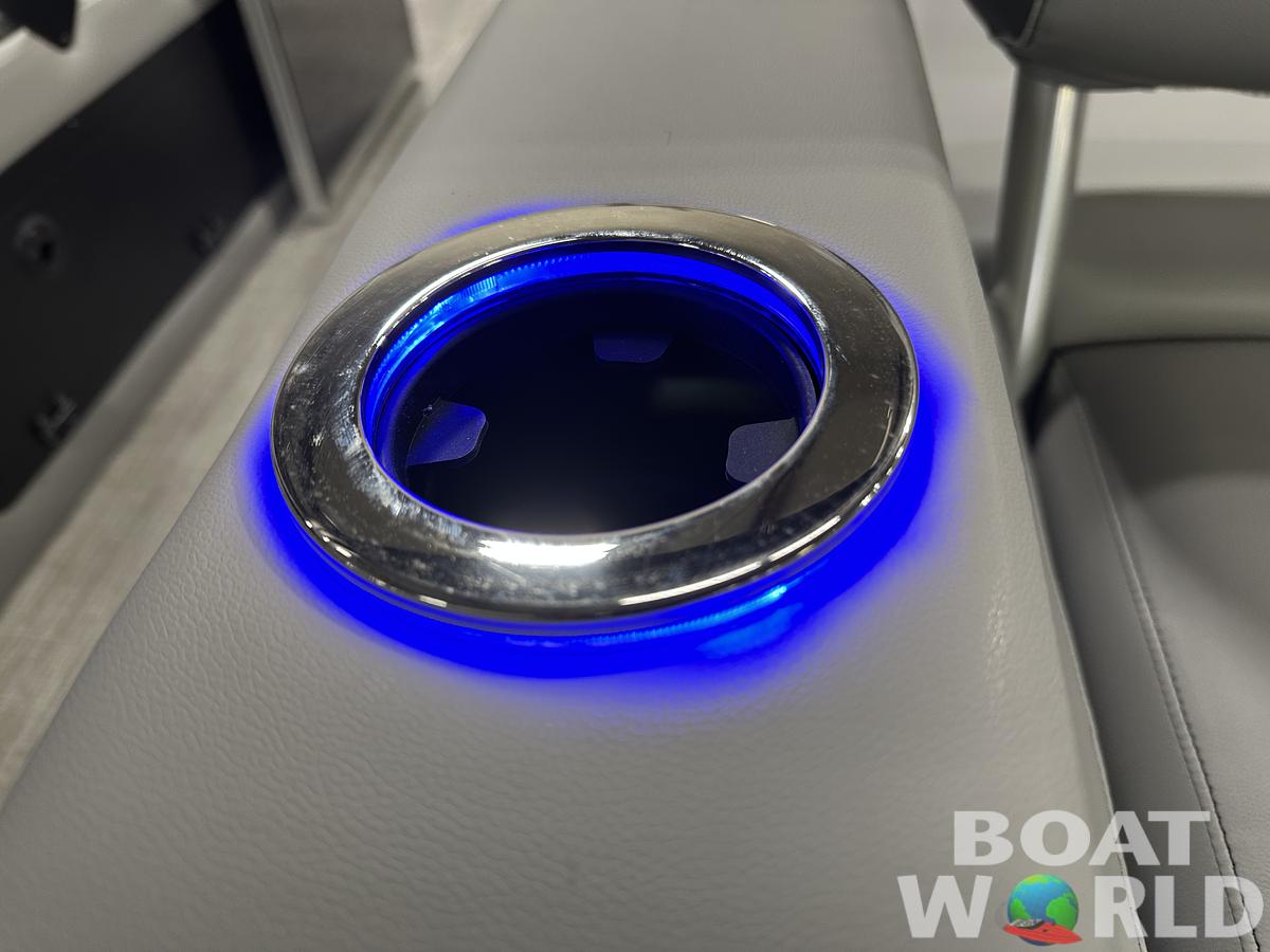 2025 Tahoe Pontoons LTZ 2385 Swingback (VRL) Tritoon & Honda 4-Stroke EFI