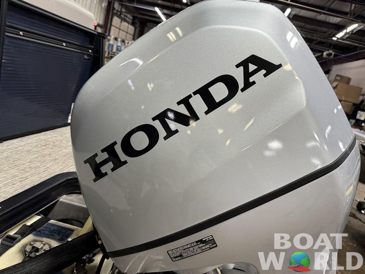 Used 2023 Qwest Pontoons 822 E-Class RLS LT Pontoon