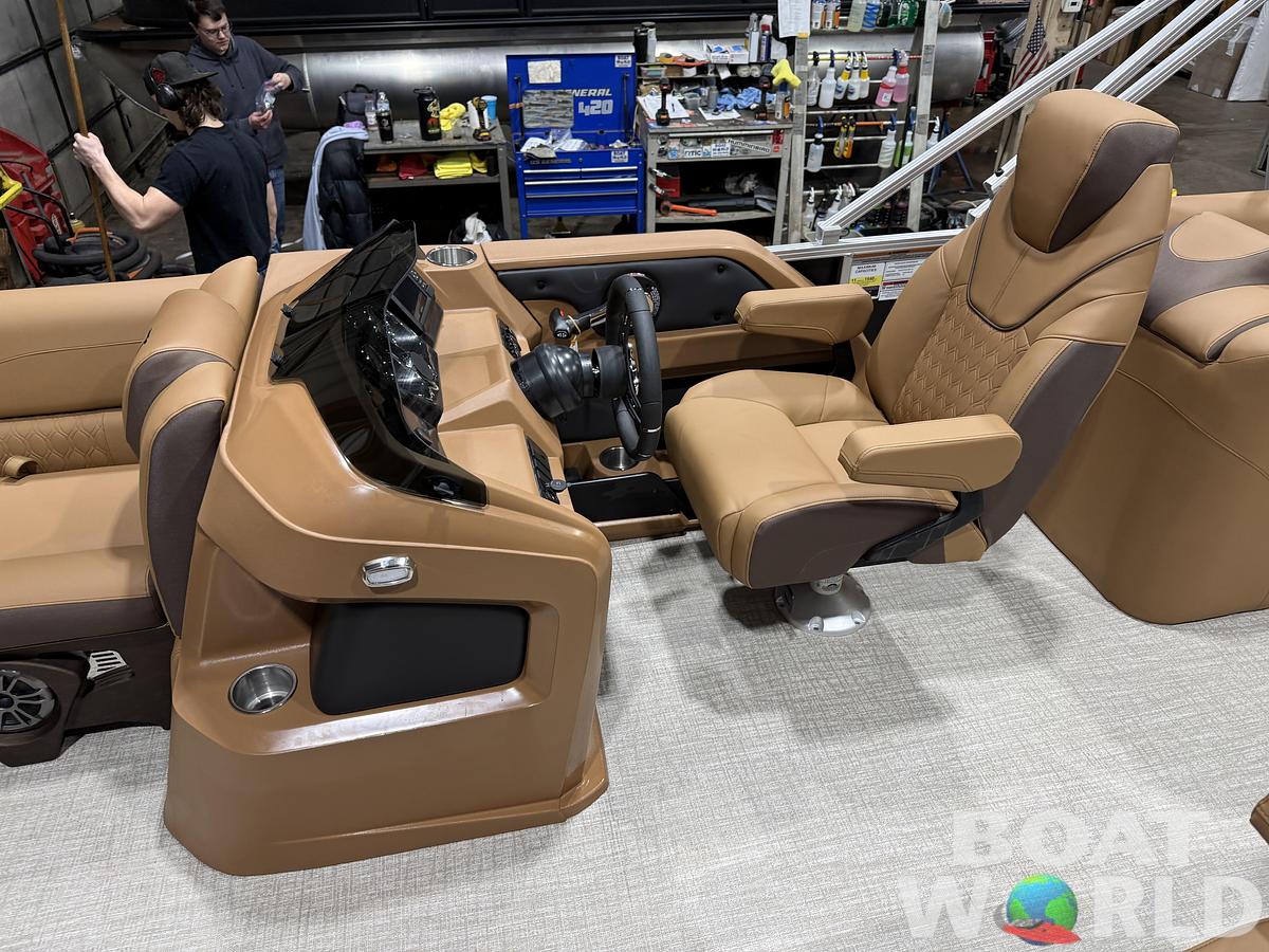 2026 Tahoe Pontoons LTZ 2385 Quad Lounge 