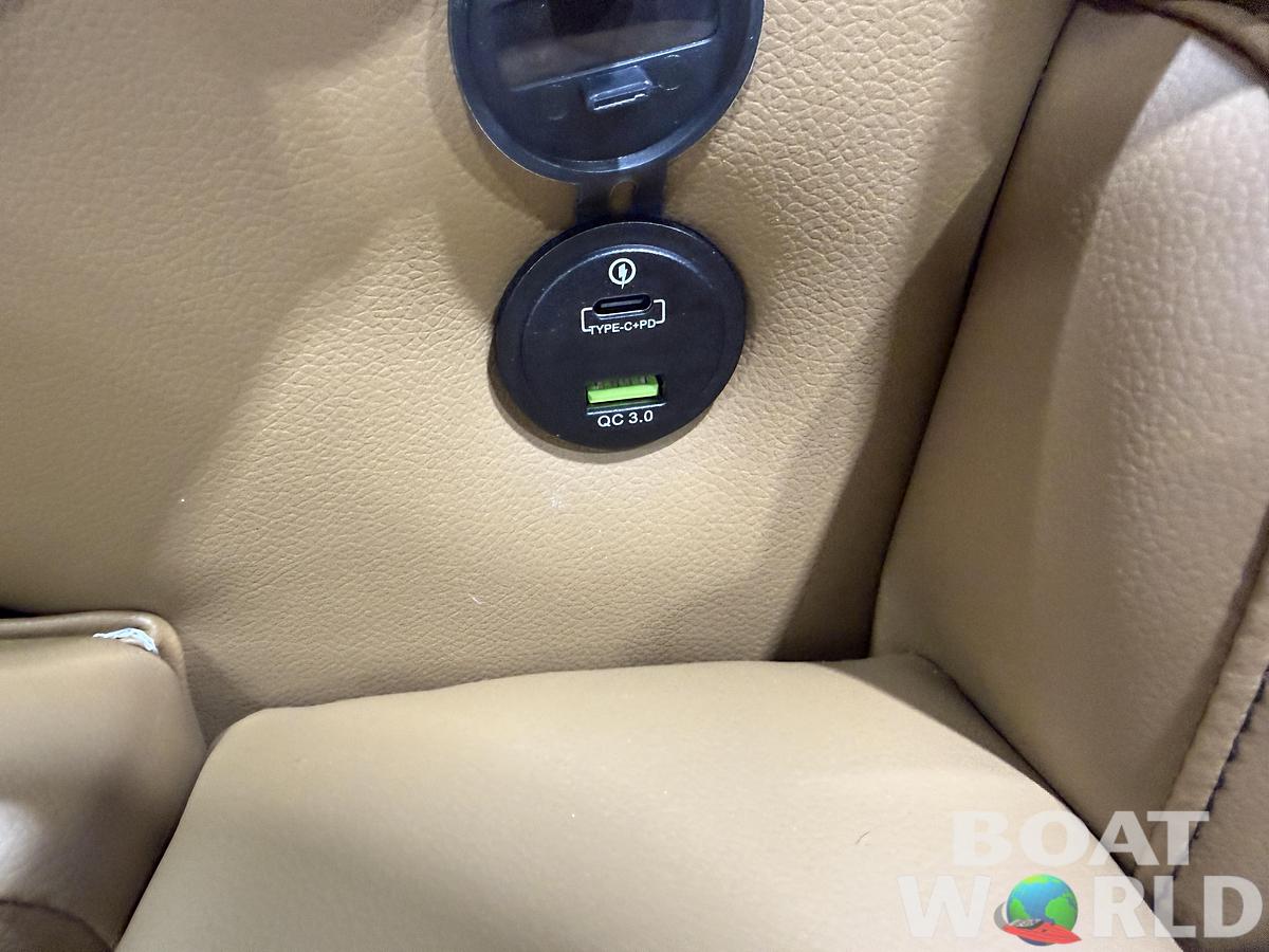 2026 Tahoe Pontoons Sport 2180 Swingback (VRB)