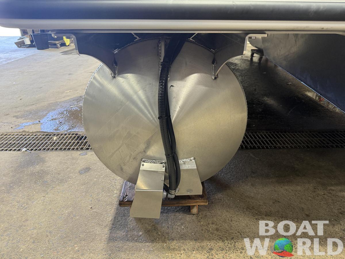2027 Bentley Pontoons Fish 200 4PT & Honda 4-Stroke EFI