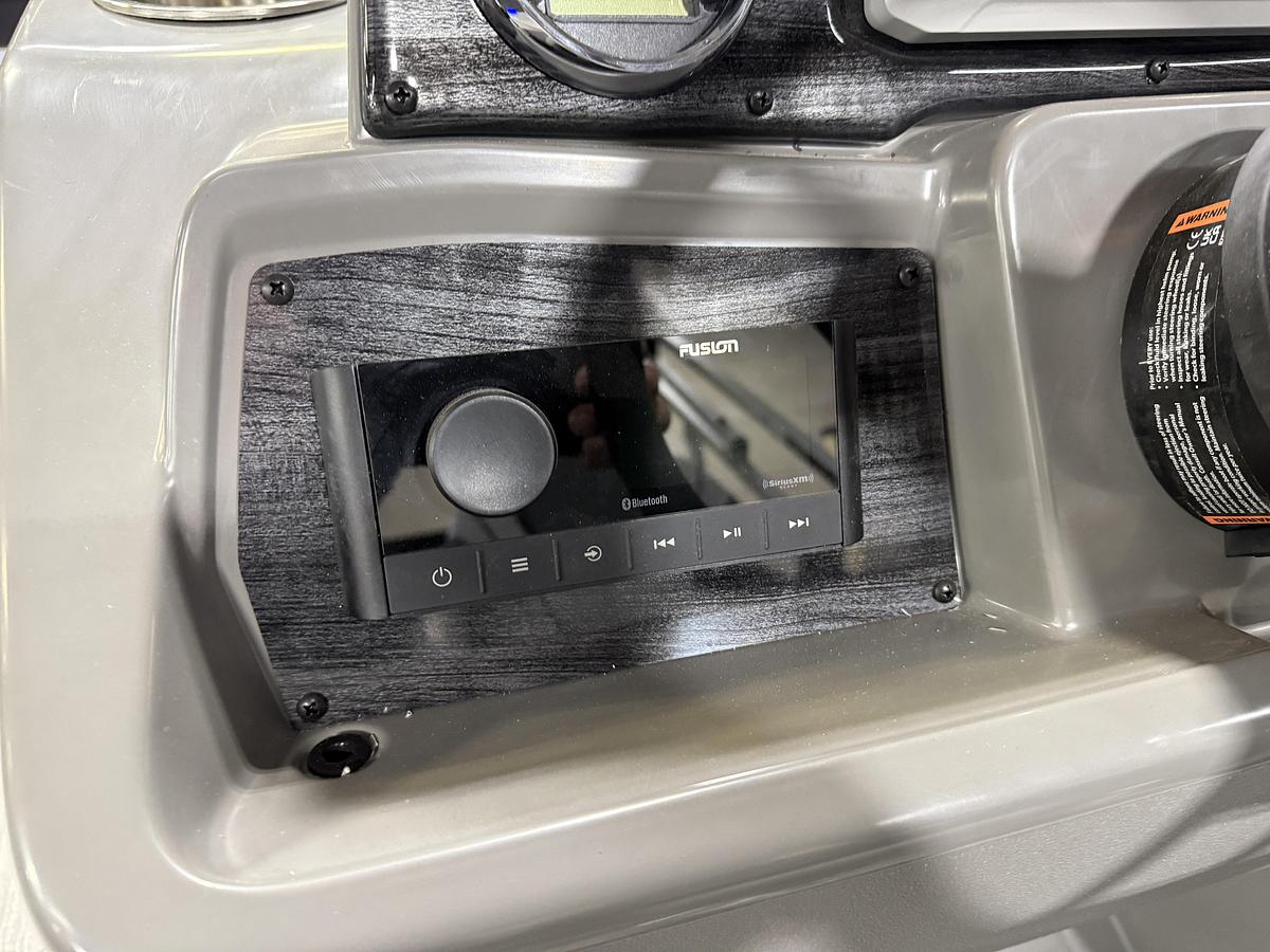 2025 Tahoe Pontoons GEOfish 2385 Rear Fish Tritoon & Honda 4-Stroke EFI