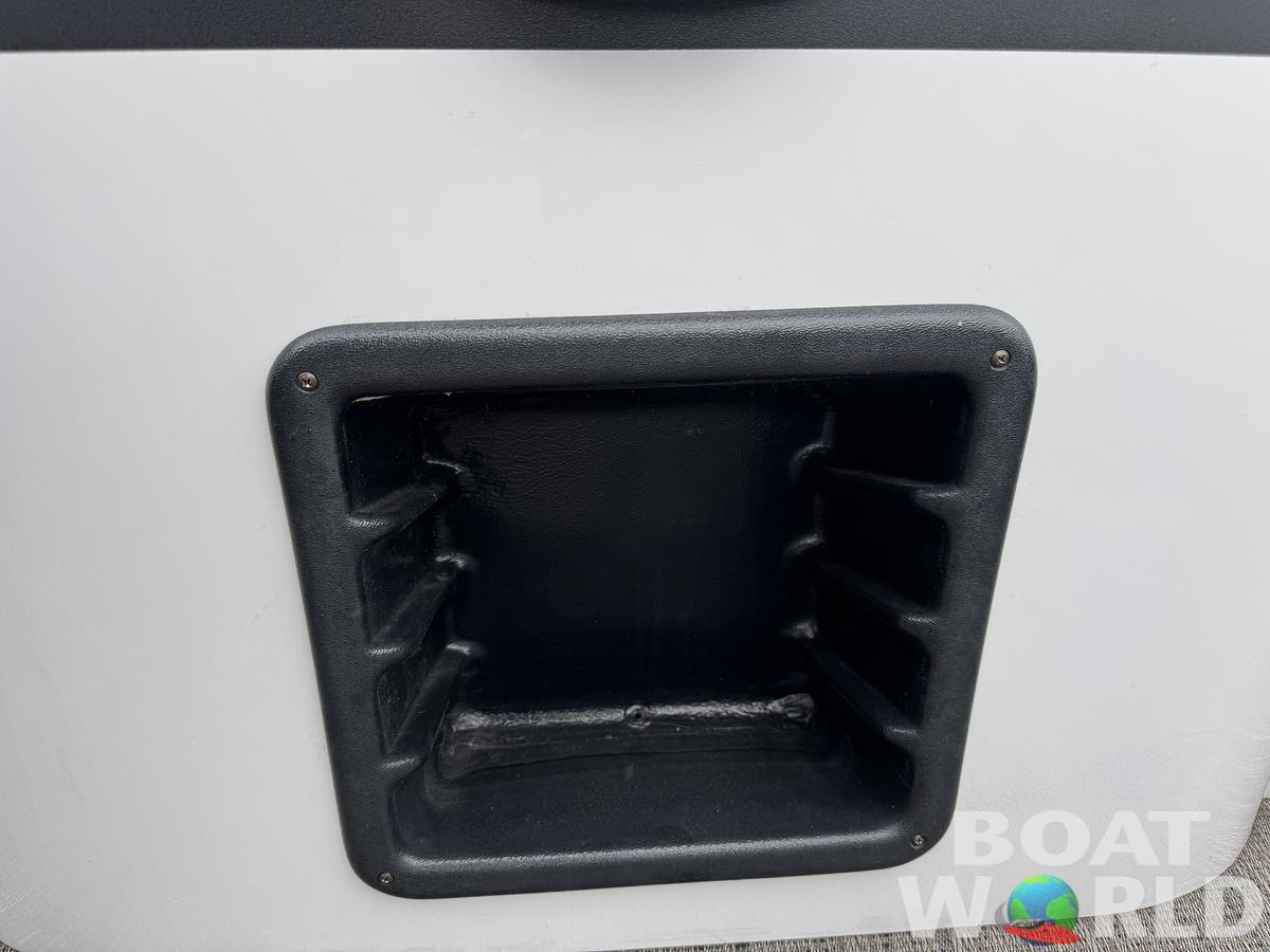 Used 2021 Sweetwater  2086 FX Pontoon