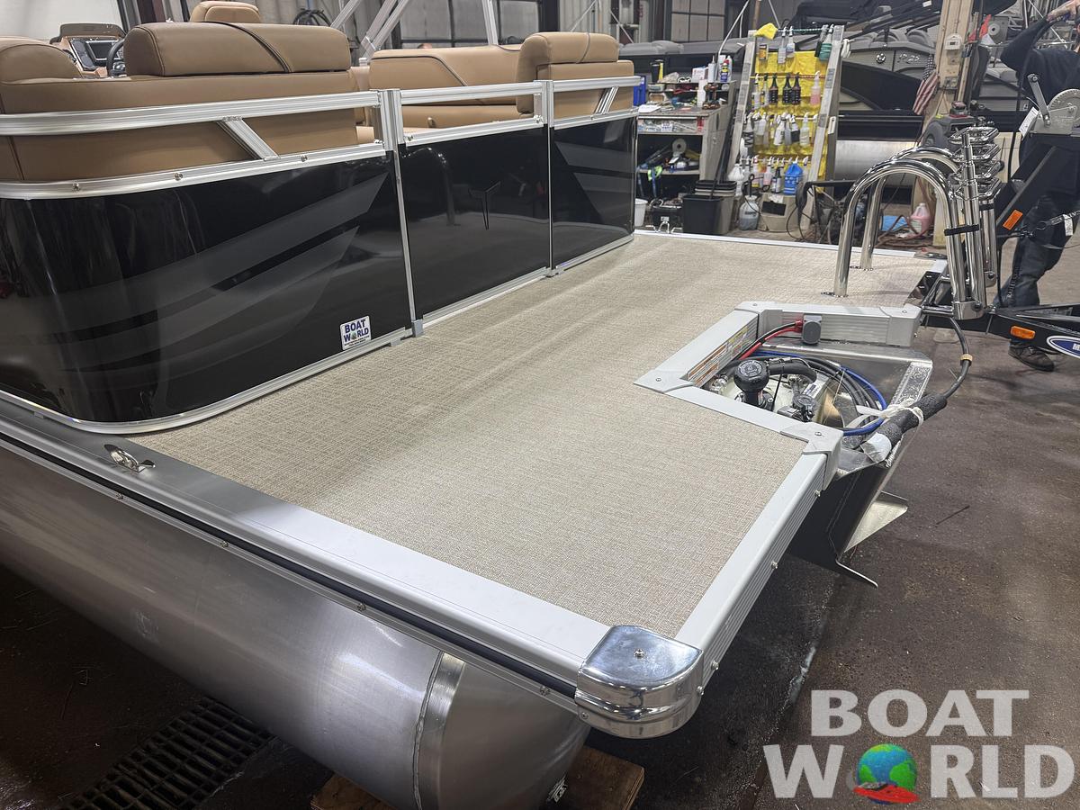 2026 Tahoe Pontoons Sport 2180 Quad Lounge 