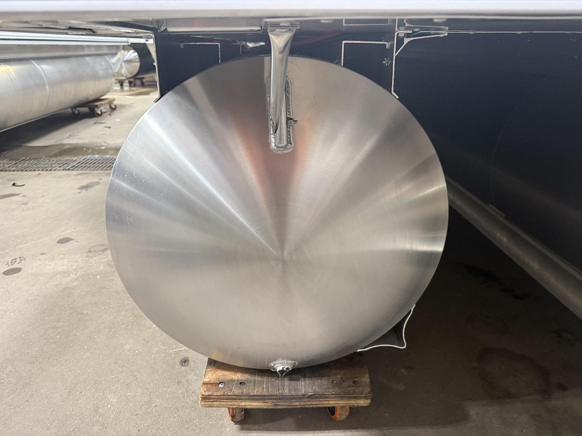 2025 Tahoe Pontoons LTZ 2385 Quad Lounge Shift SS Tritoon & Honda 4-Stroke EFI