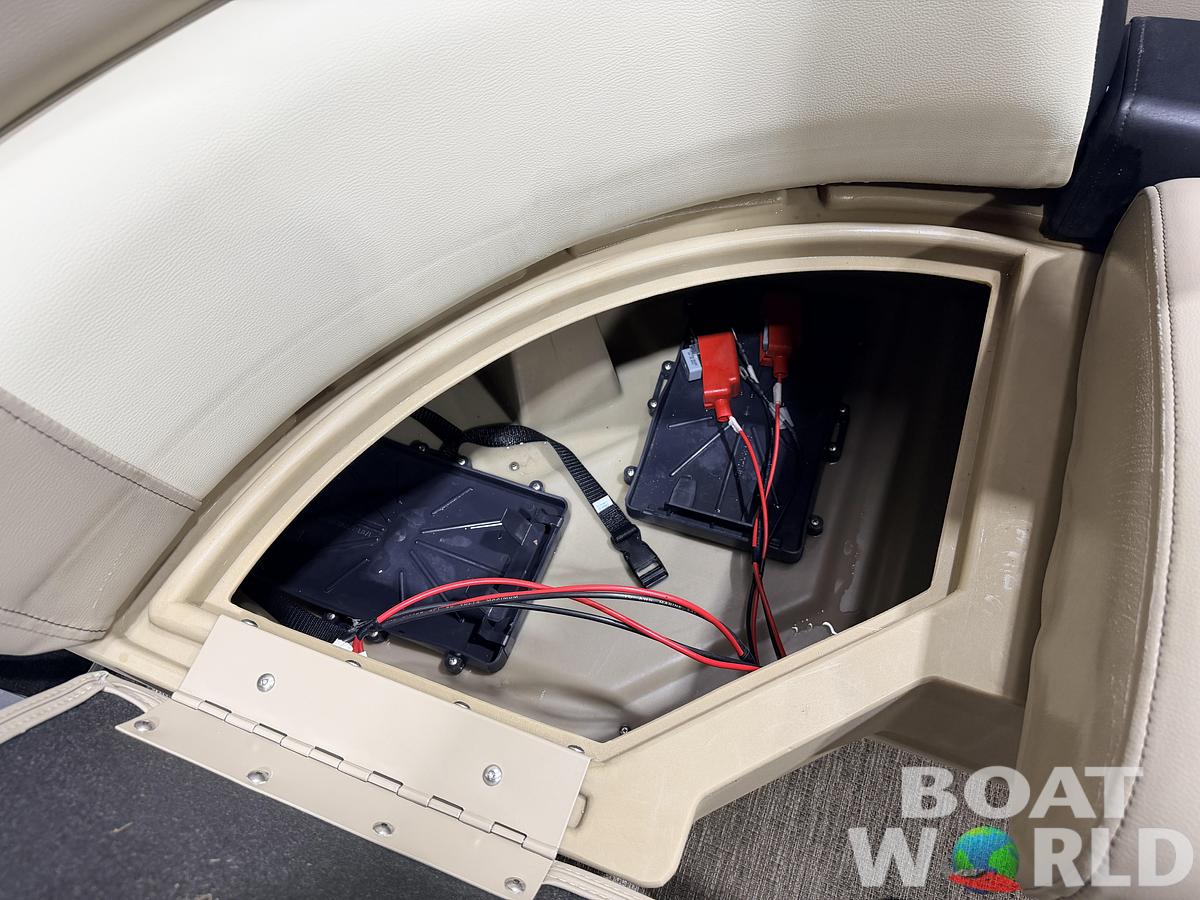 Used 2022 Starcraft LX 20 Fish & Cruise Pontoon