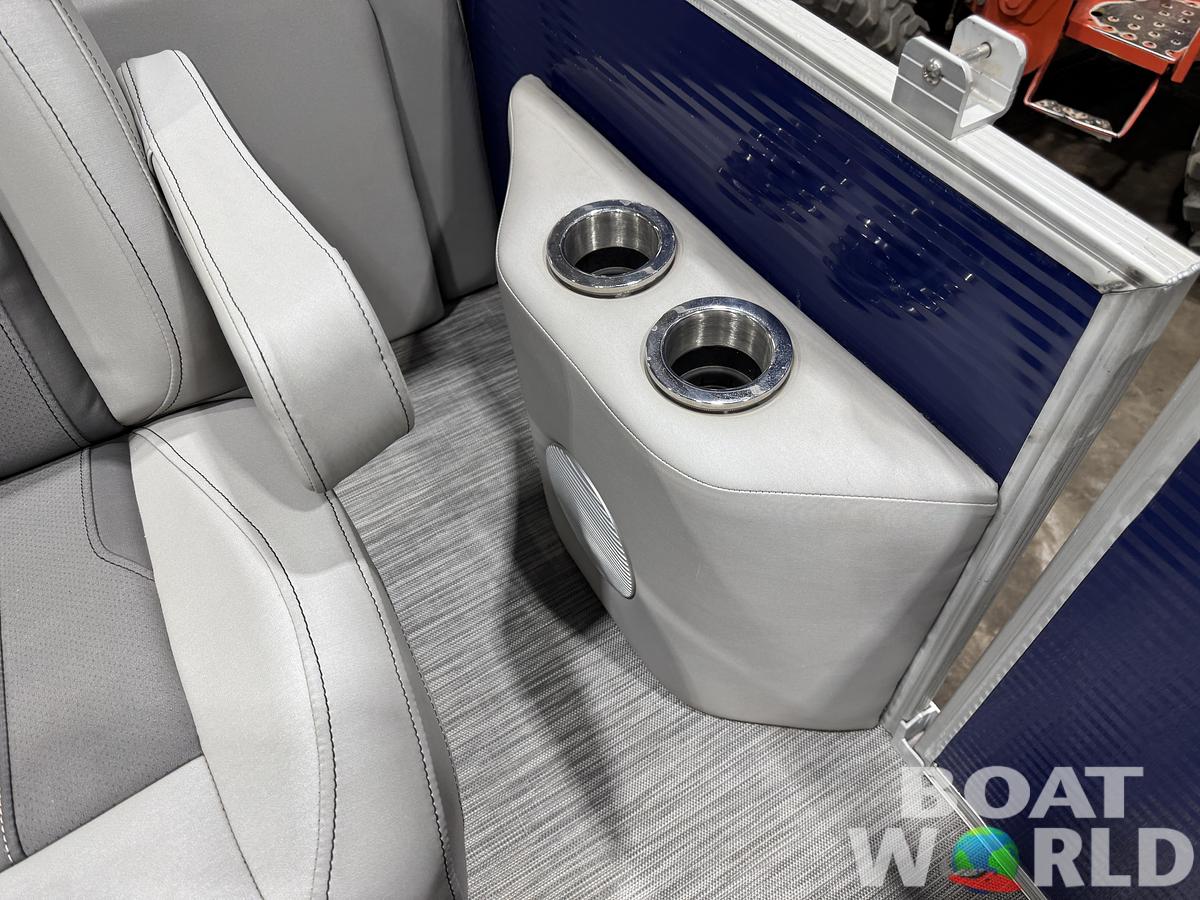 Used 2021 Bennington 22 SX Pontoon