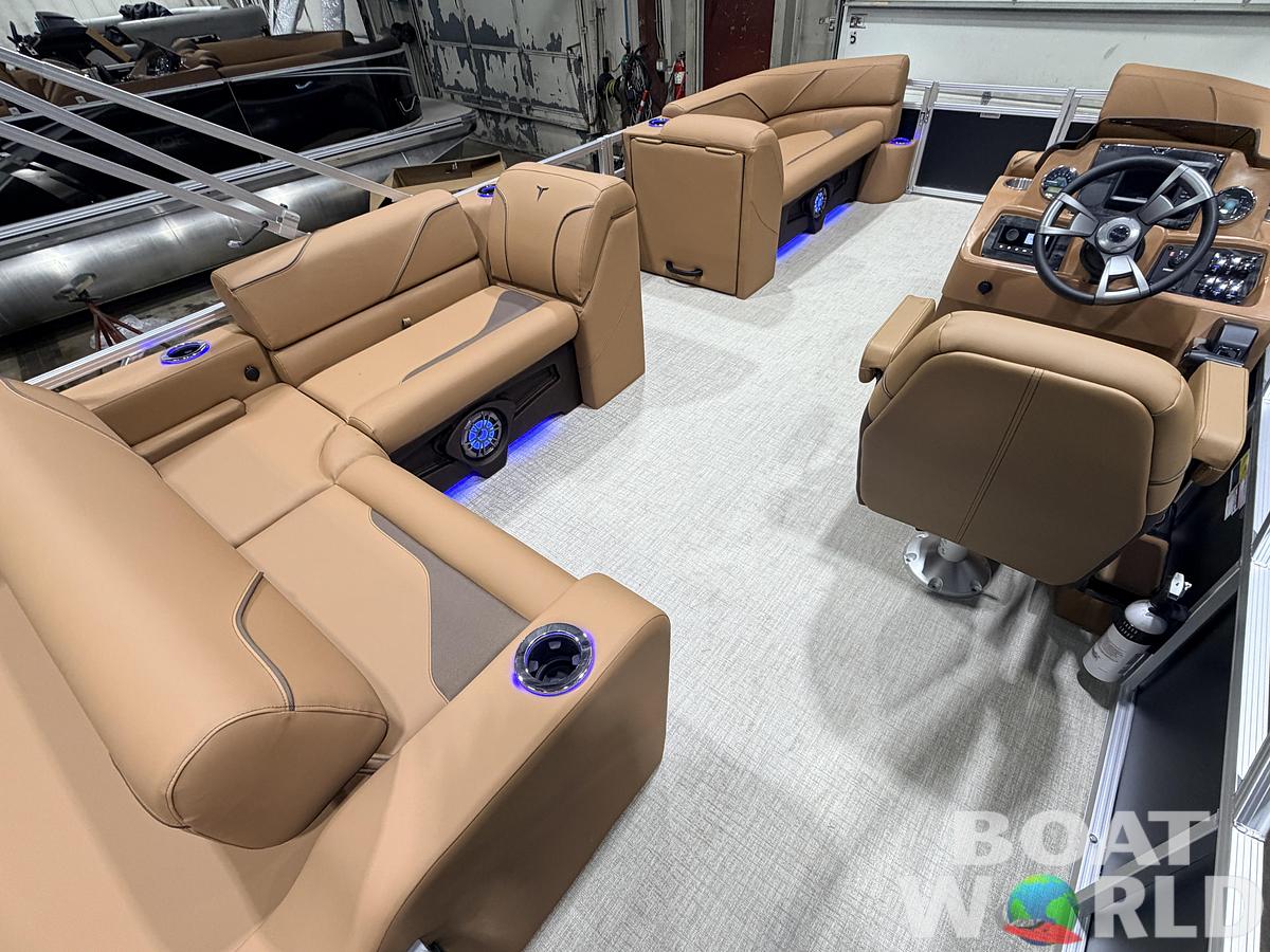 2026 Tahoe Sport 2385 VRB Swingback Tritoon $47995