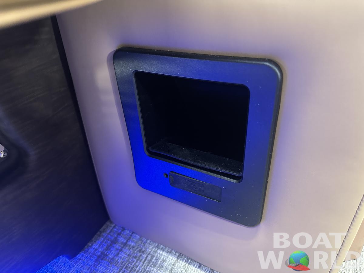 2025 Tahoe Pontoons Cascade 2385 Quad Lounge & Honda 4-Stroke EFI