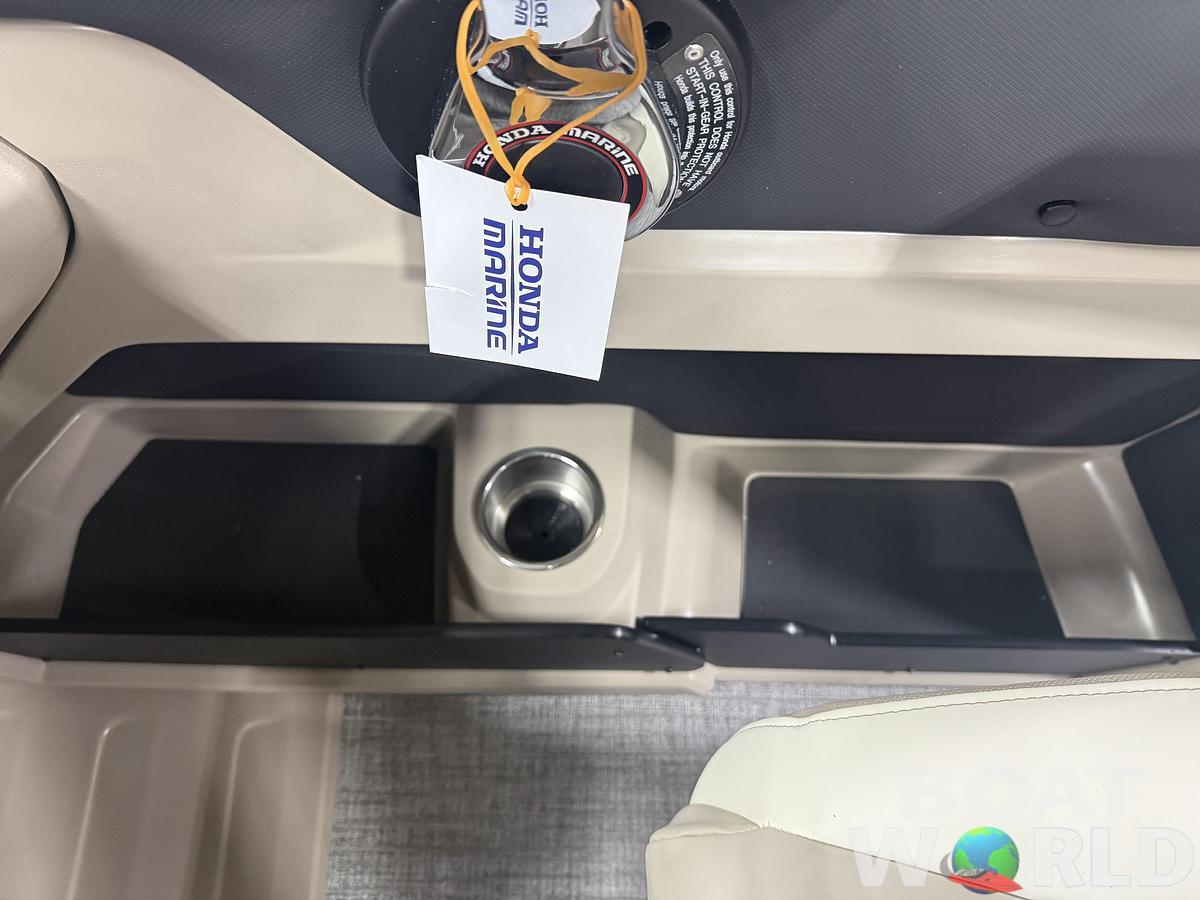 2026 Tahoe Pontoons LTZ 2385 Swingback (VRB) 