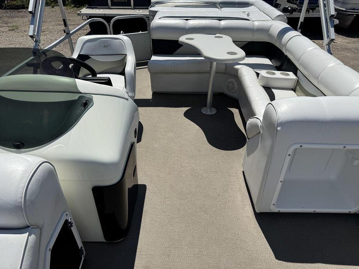 Used 2003 Weeres 220 Sun Deck SE Pontoon