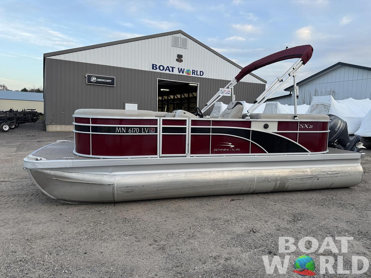 Used 2019 Bennington 21 SX Pontoon