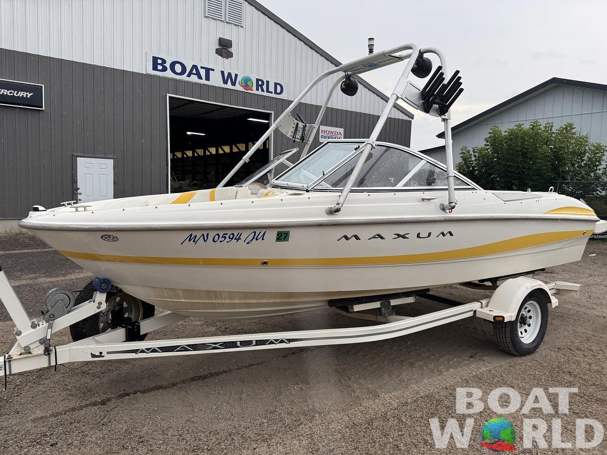 Used 2004 Maxum 1800 SR3 Runabout