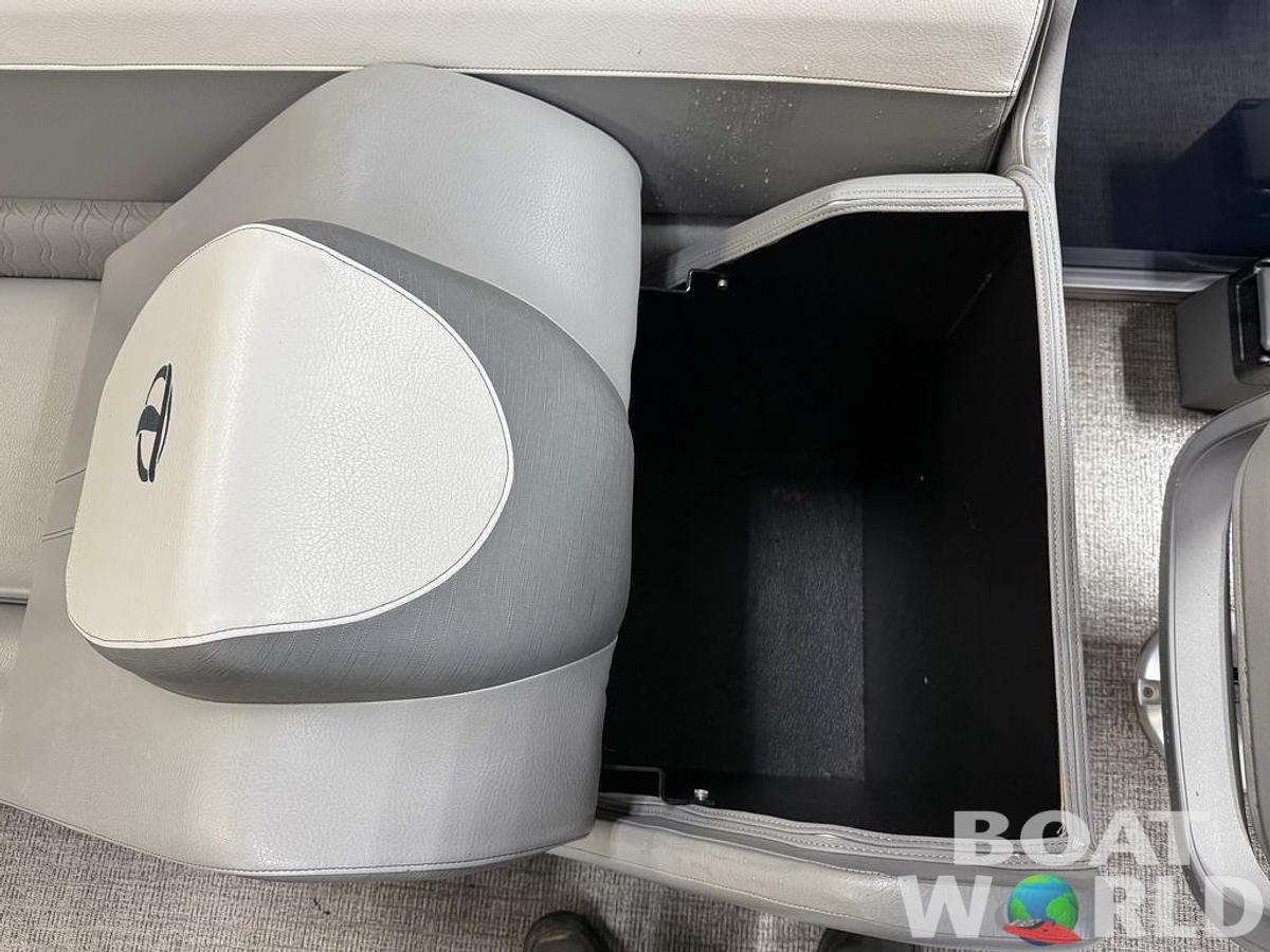 Used 2022 Tahoe Pontoons LTZ 2385 Quad Lounge Tritoon Pontoon & Honda 4-Stroke EFI