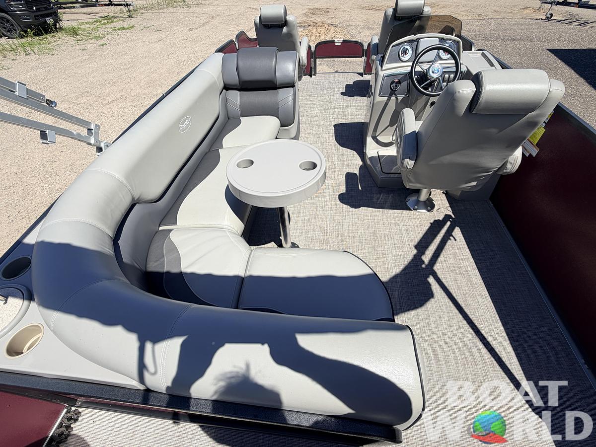 Used 2016 Premier 220 Explorer