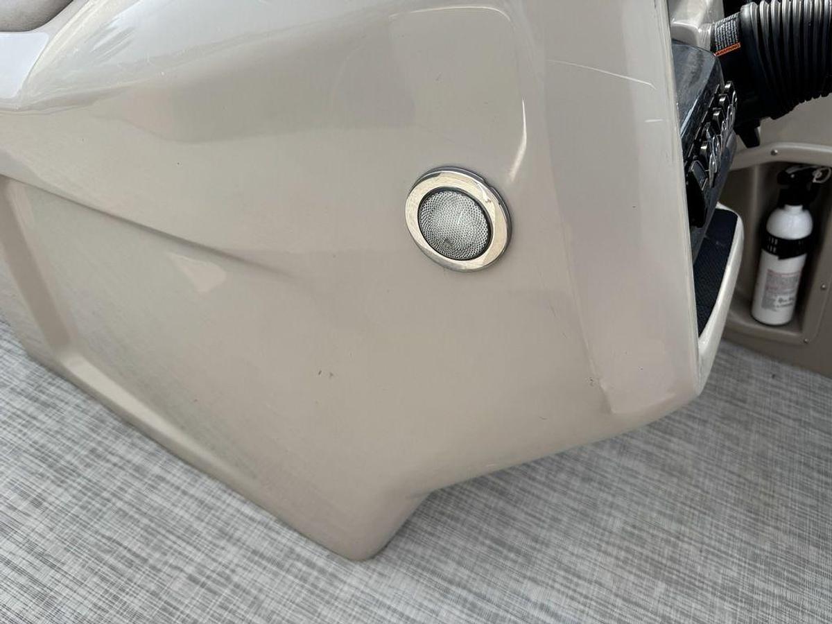 Used 2019 Tahoe Pontoons Cascade 2385 Cruise Pontoon