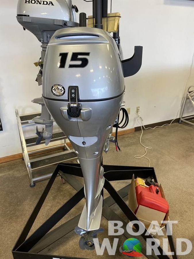 2025 Honda Marine 15HP 4-Stroke Tiller Outboard