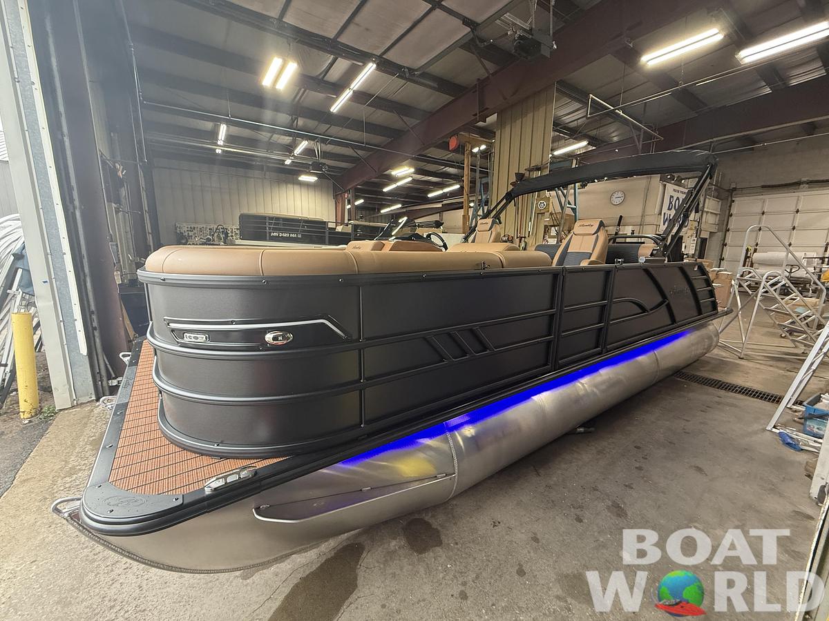 2026 Bentley Pontoons Elite 223 Swingback Tritoon