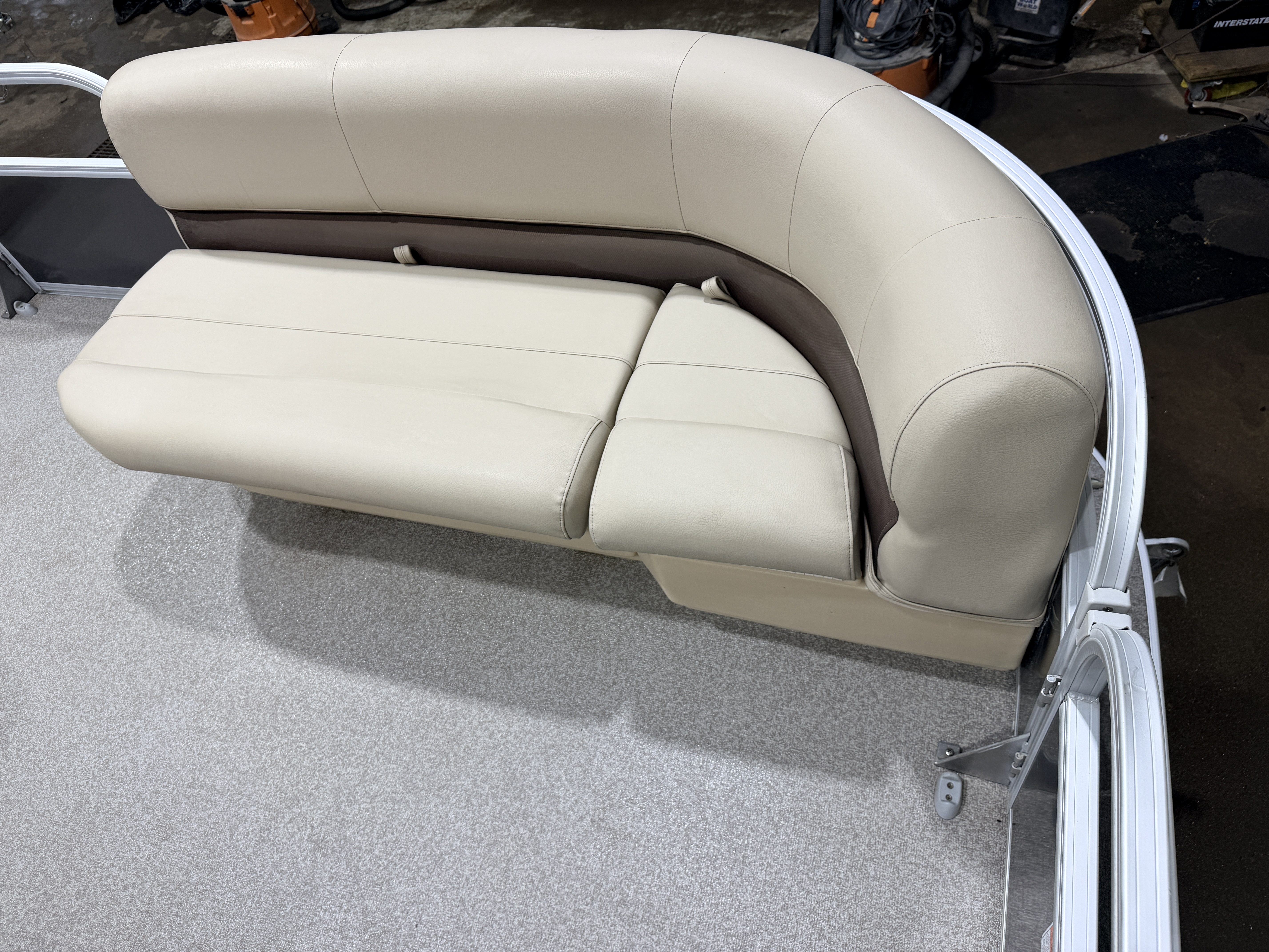 Used 2019 Sun Tracker Party Barge 18 DLX & 75HP Mercury 4Stroke -$21,995