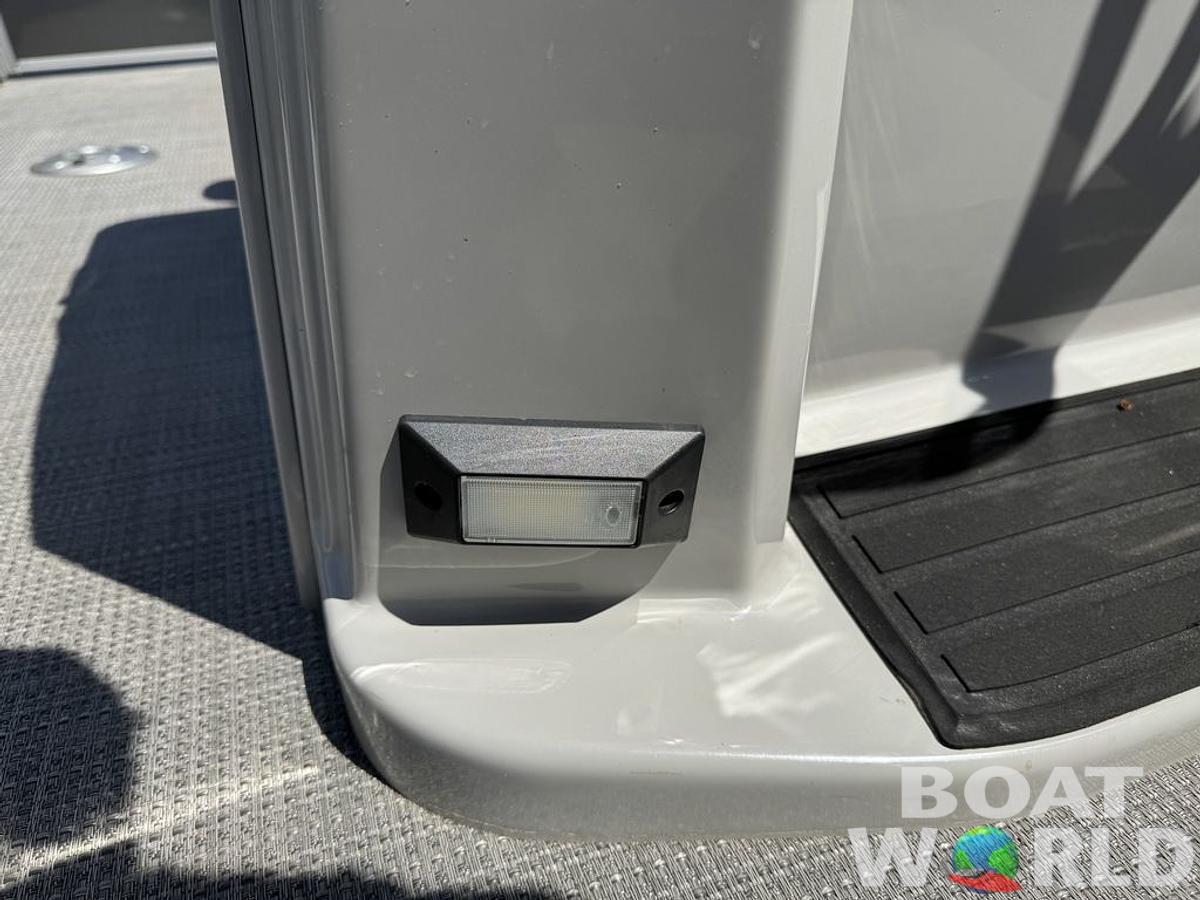 Used 2023 Sylvan 820 Party Fish Pontoon