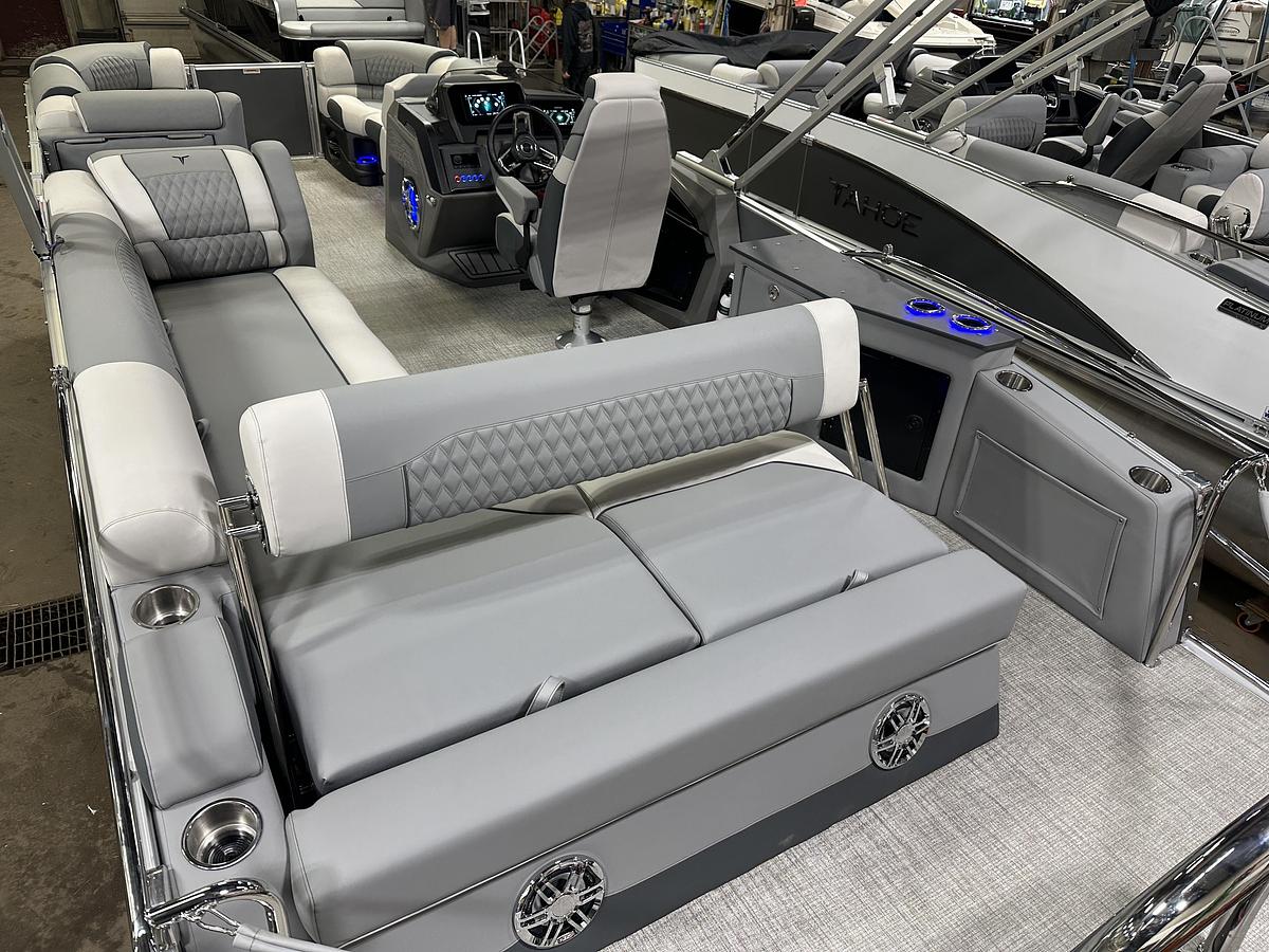 2025 Tahoe Pontoons Cascade 2385 Cruise Rear Bench Tritoon & Honda 225HP 4-Stroke EFI