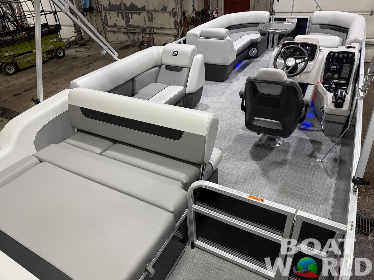 2025 Princecraft 23' Swingback & 150HP 