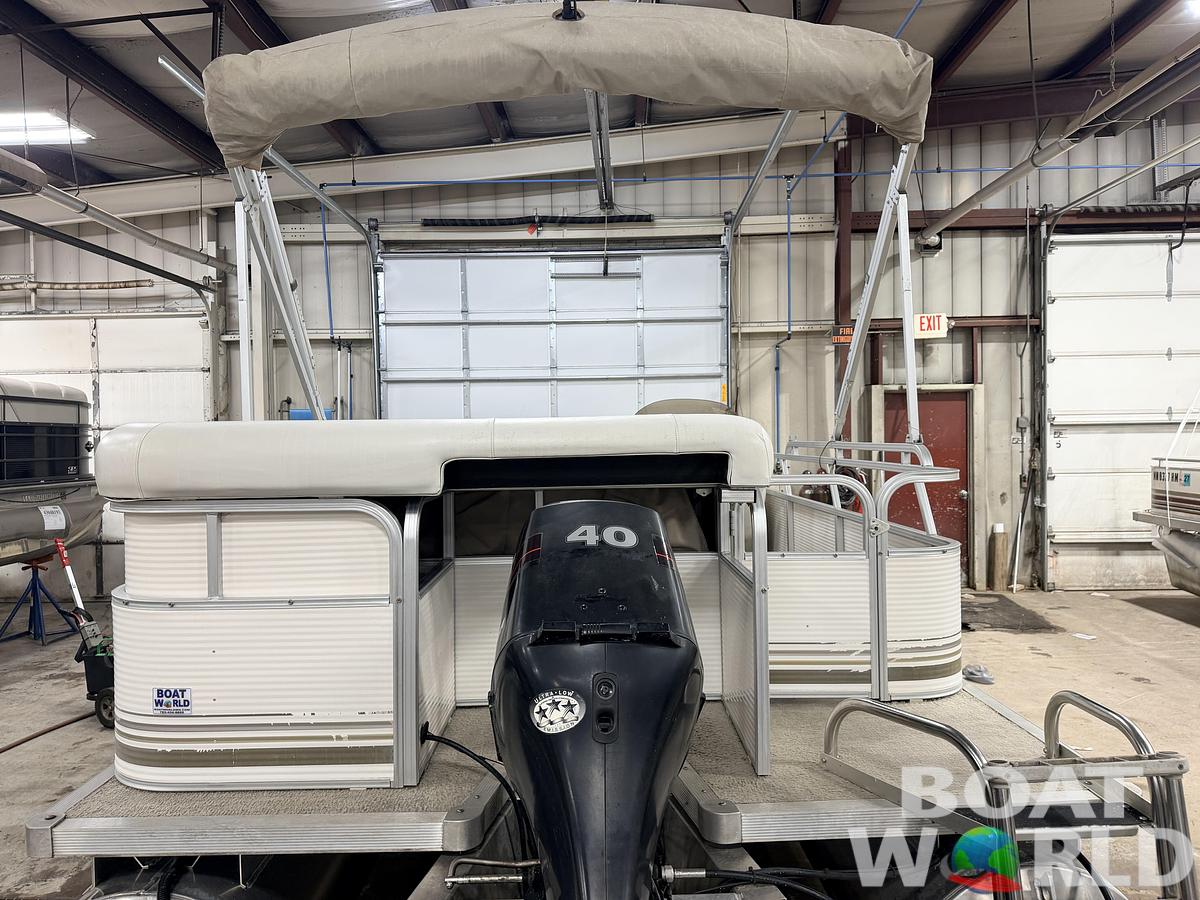 Used 2004 Northwood 2023 Reitta & 40HP Mercury 4Stroke -$