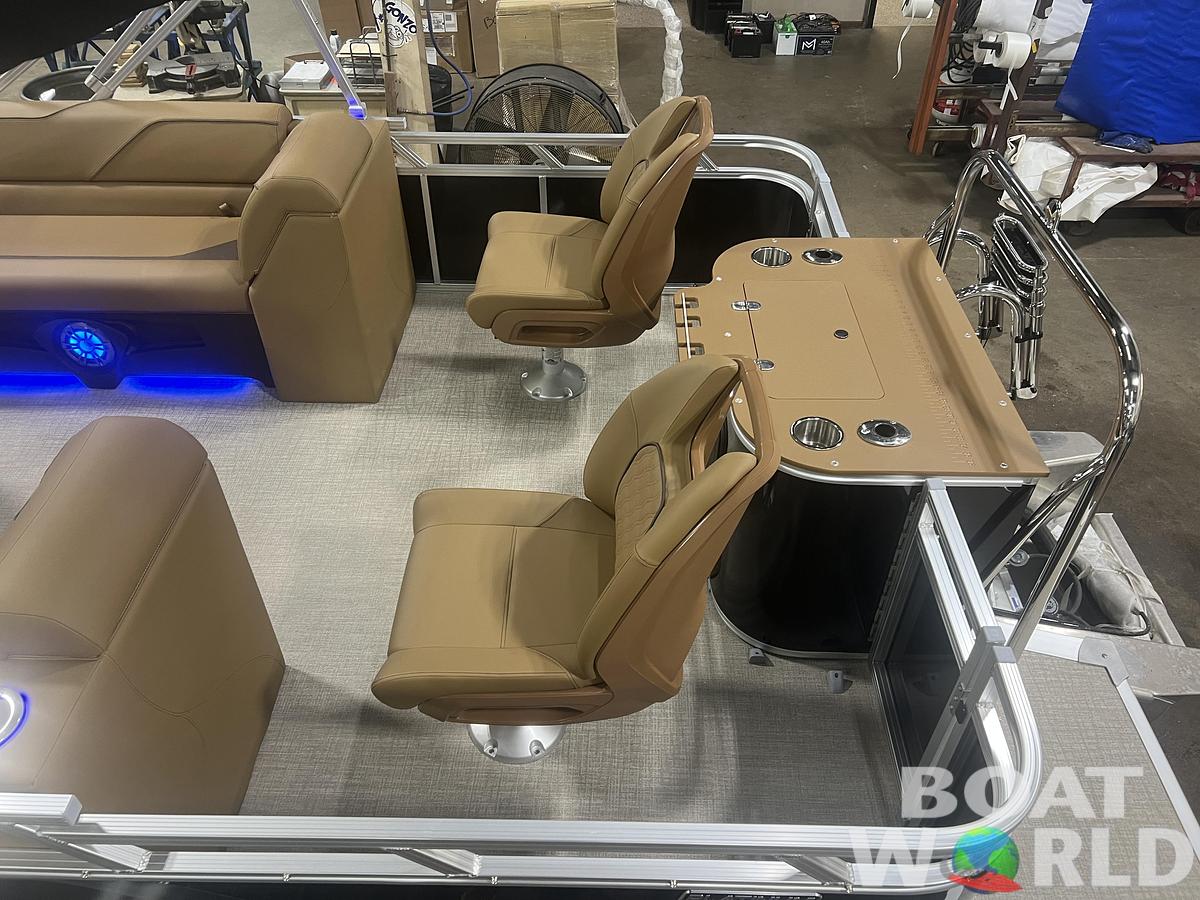 2026 Tahoe Pontoons Sport 2385 Center Console Fish Tritoon