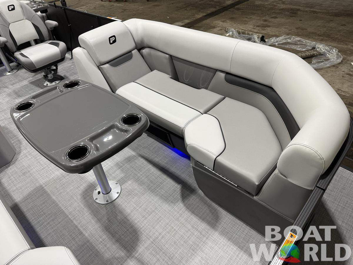 2026 Princecraft Vectra 23 RL SS Swingback Pontoon 