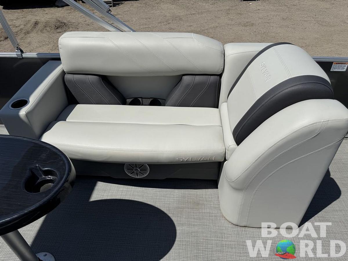 Used 2023 Sylvan 820 Party Fish Pontoon