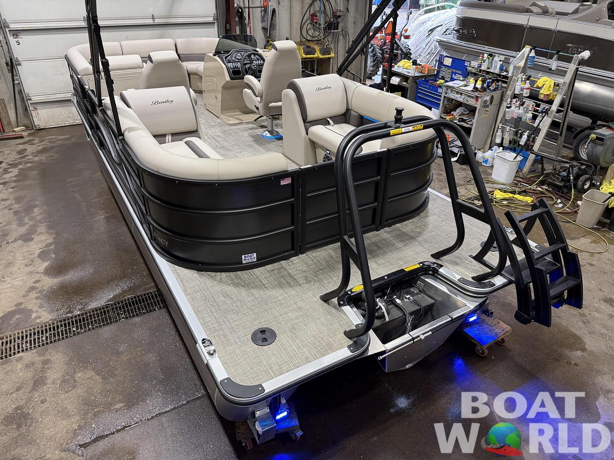 2027 Bentley Legacy 220 Navigator Quad Lounge Pontoon $42995